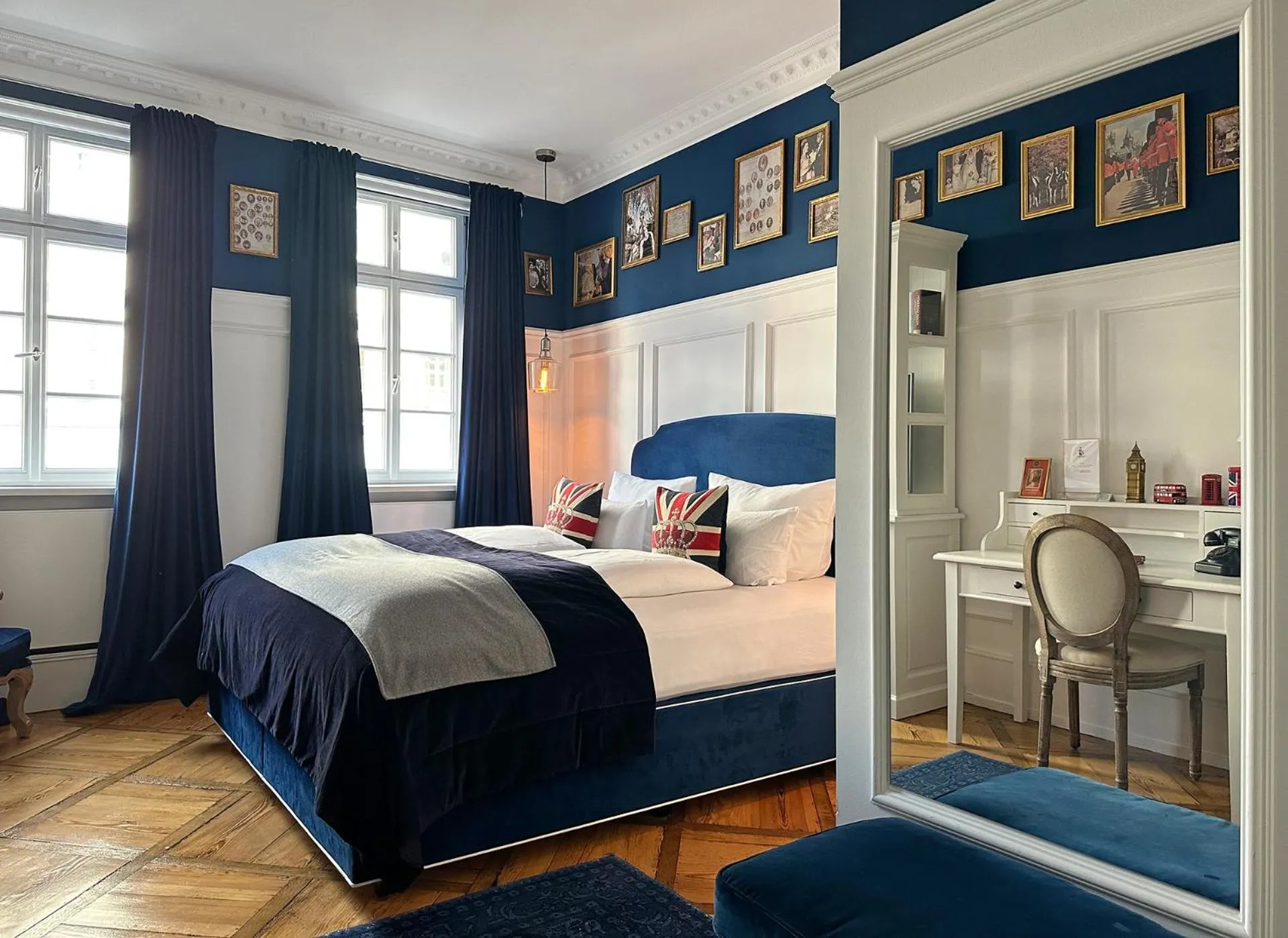 Bed in Boutique-Hotel Stadtvilla Hodes