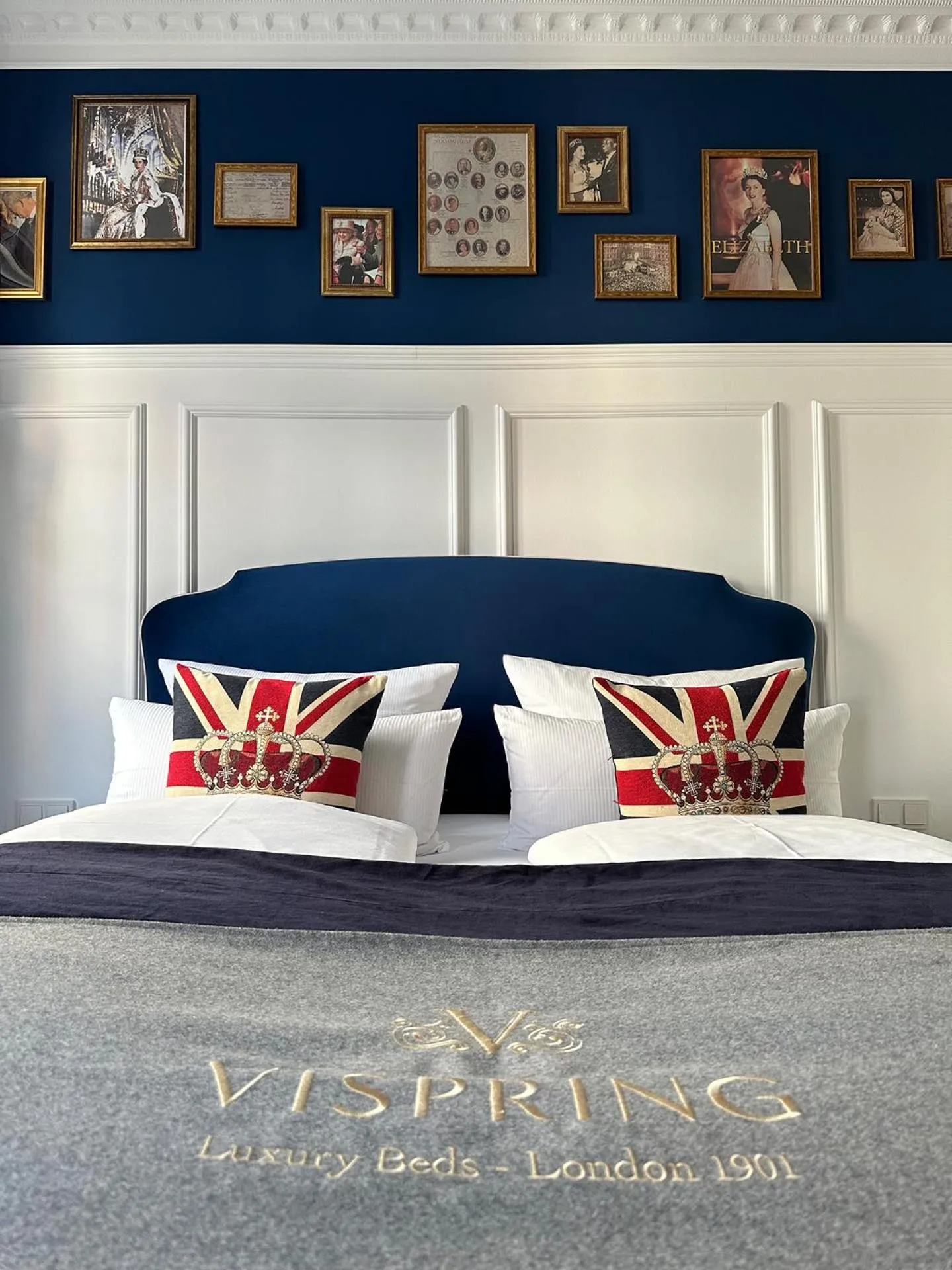 Bed in Boutique-Hotel Stadtvilla Hodes