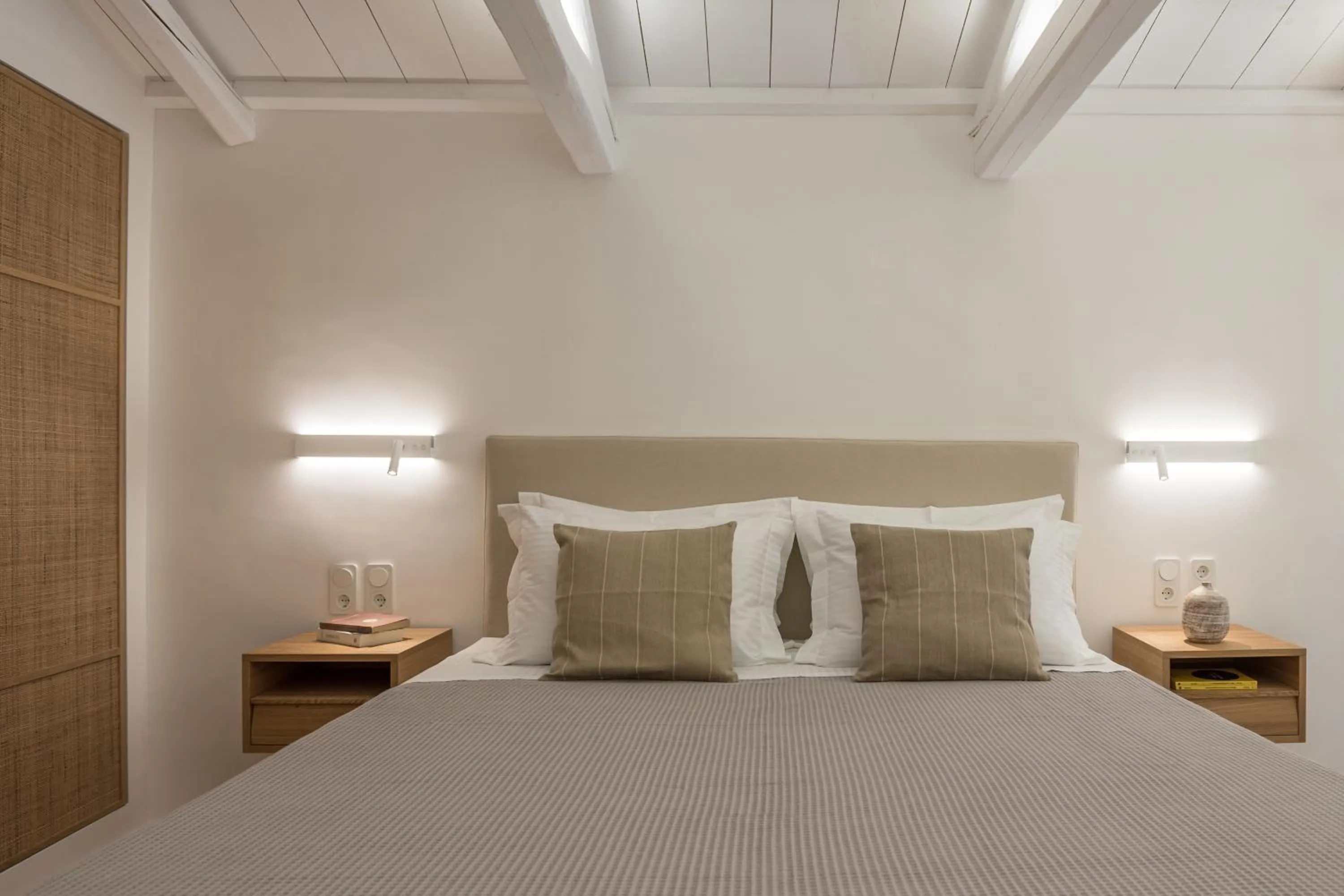 Bed in NESEA Boutique Apartments