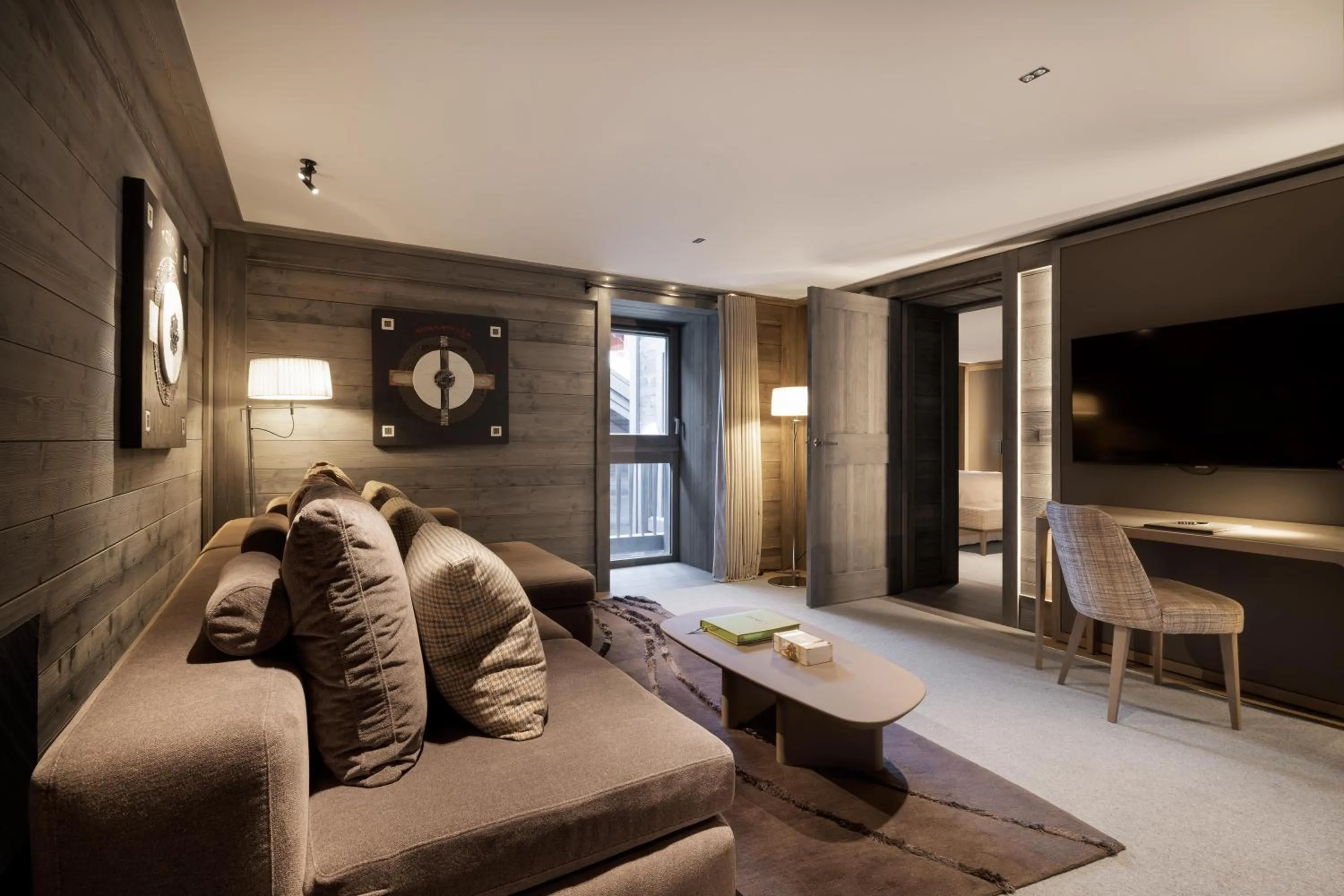 Seating area in Hotel Le K2 Chogori