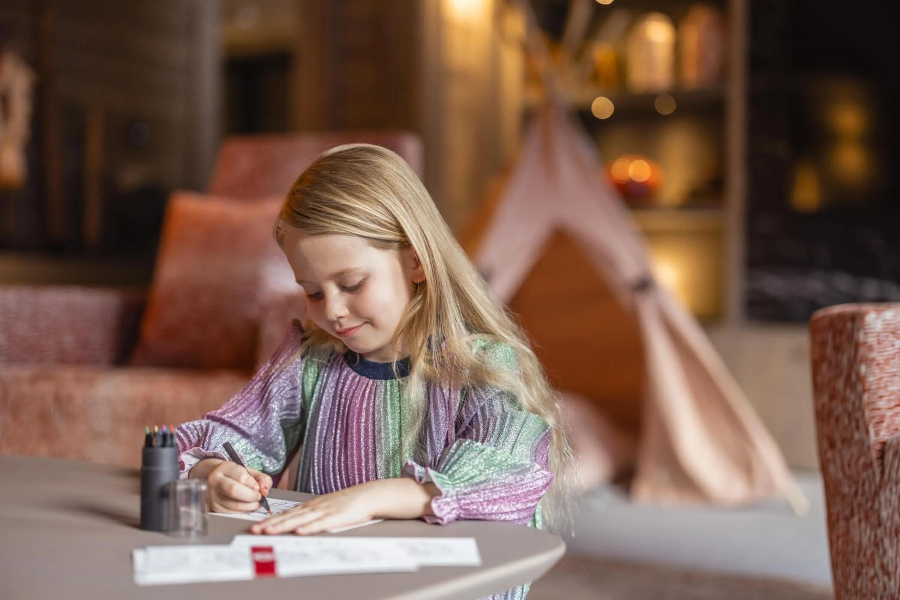 children in Hotel Le K2 Chogori