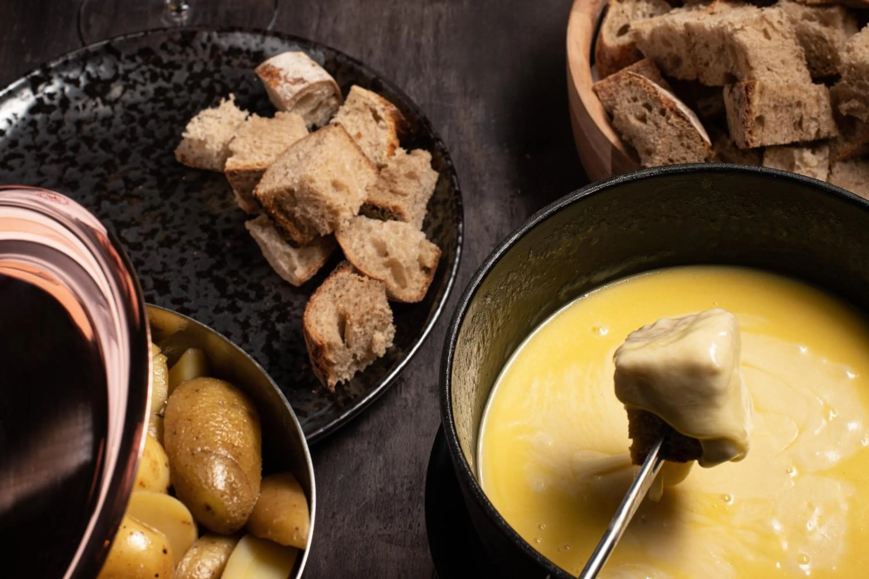 Restaurant/places to eat in Hotel Le K2 Chogori