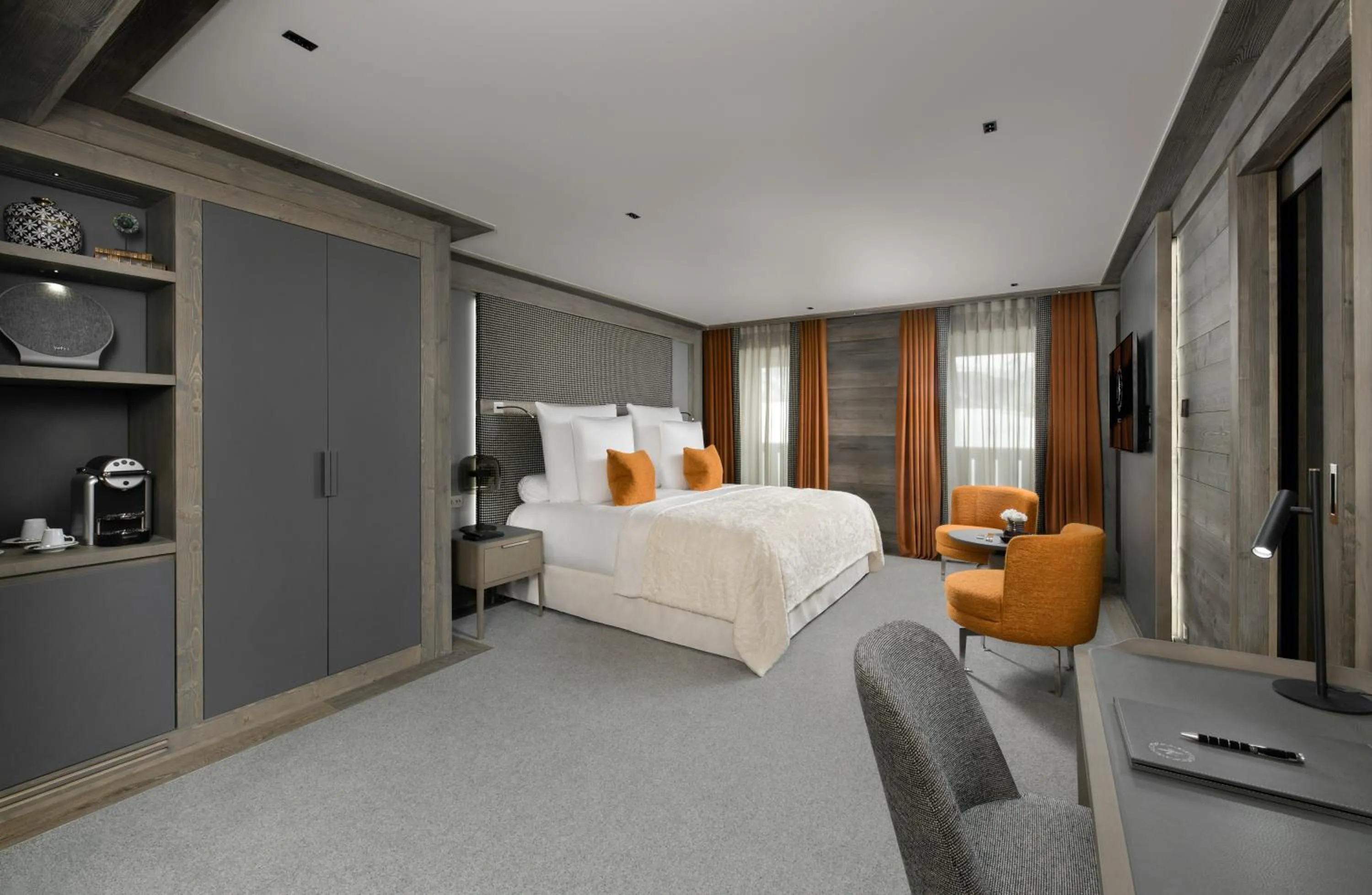 Bedroom, Bed in Hotel Le K2 Chogori