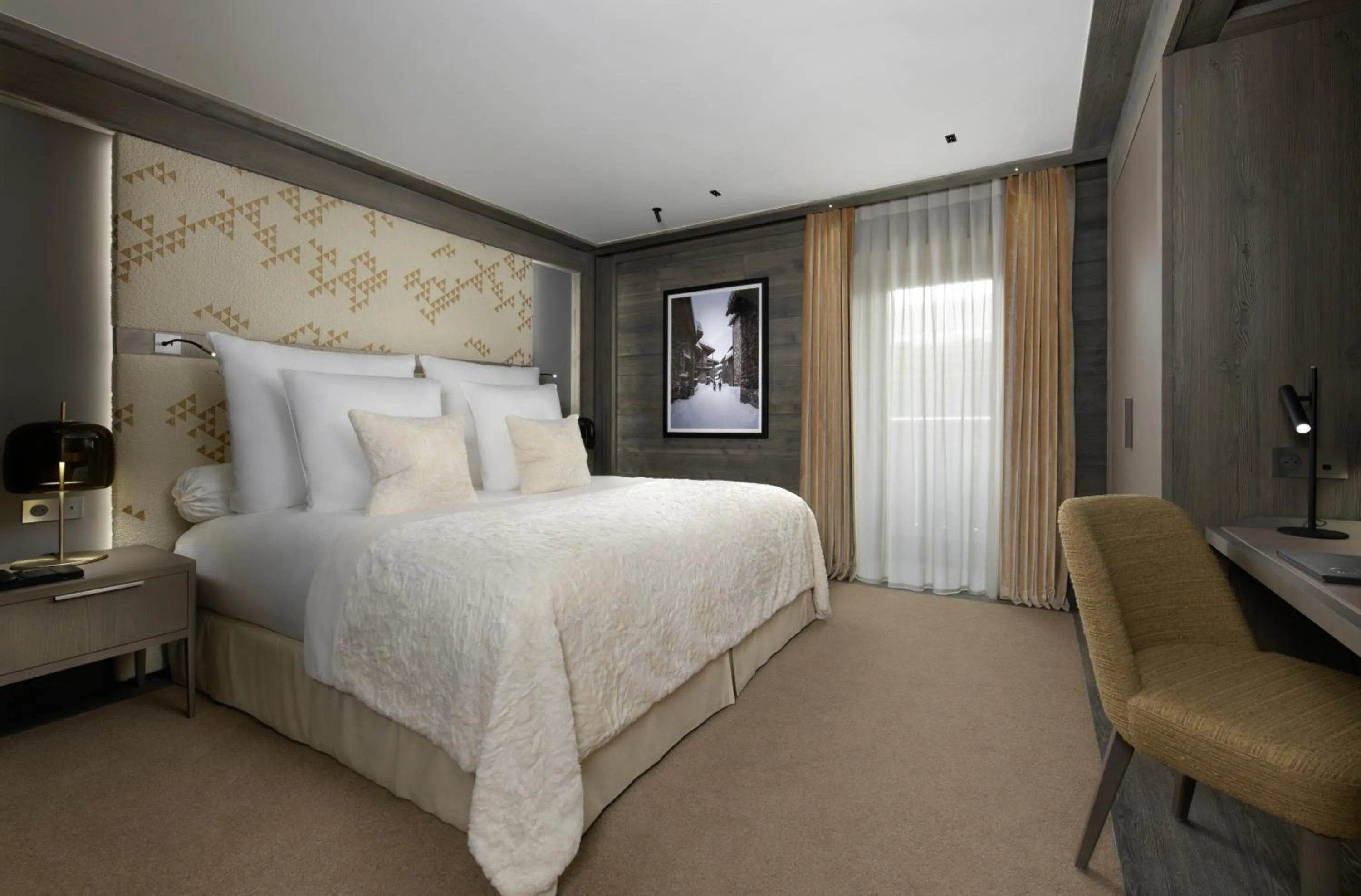 Bedroom, Bed in Hotel Le K2 Chogori