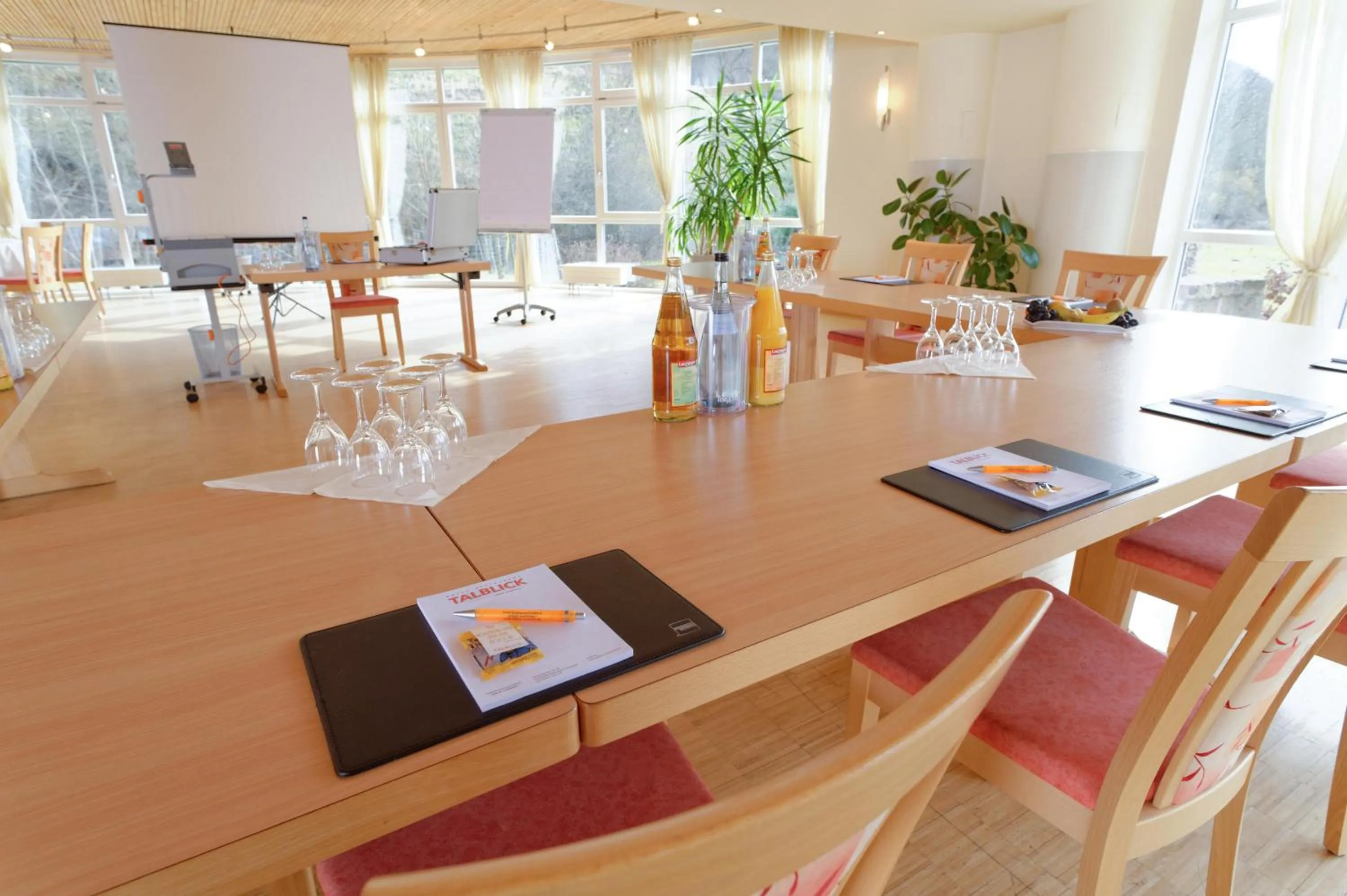 Meeting/conference room, Restaurant/Places to Eat in Hotel Restaurant Talblick