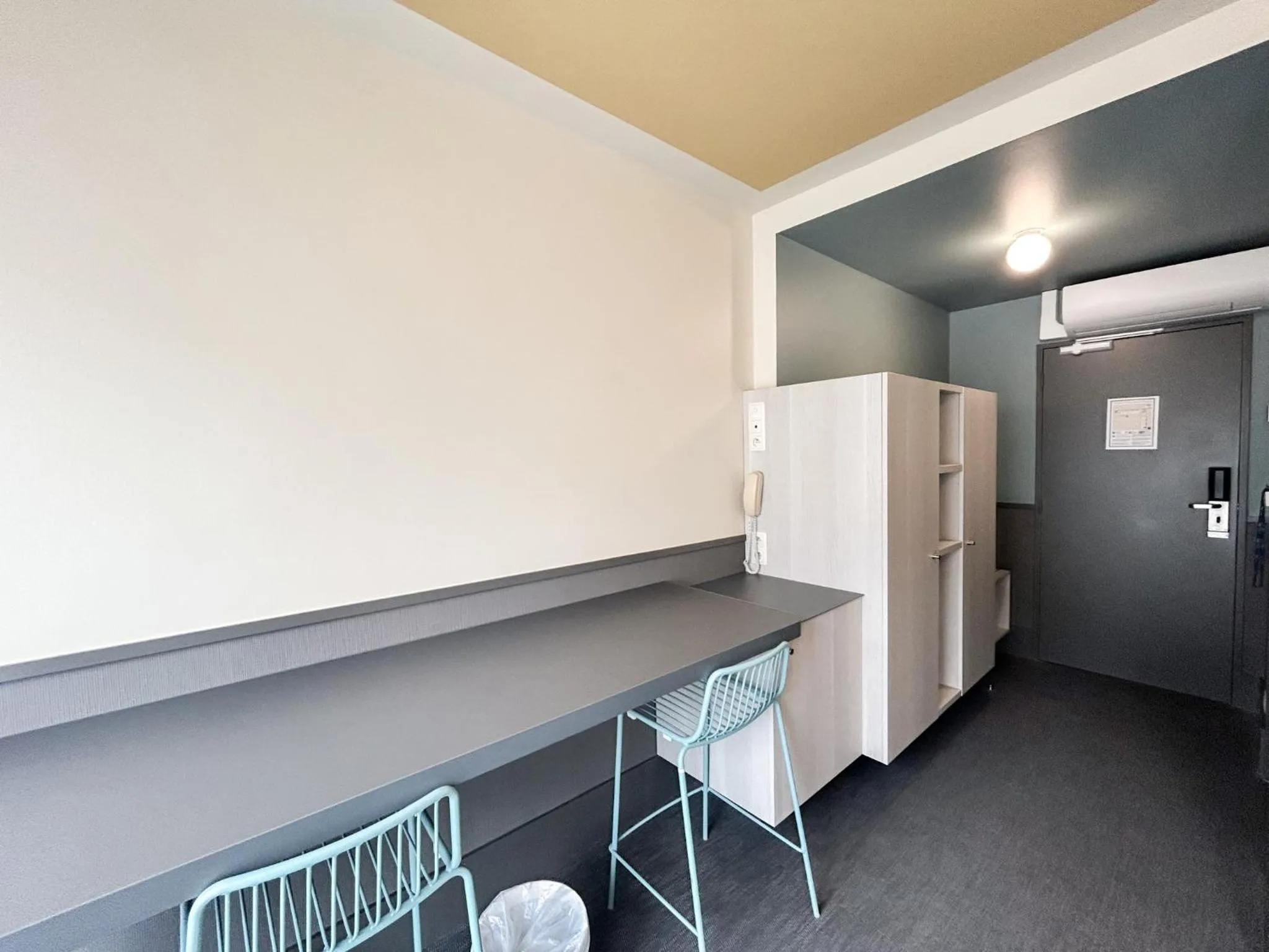 Bedroom in FIAP Paris