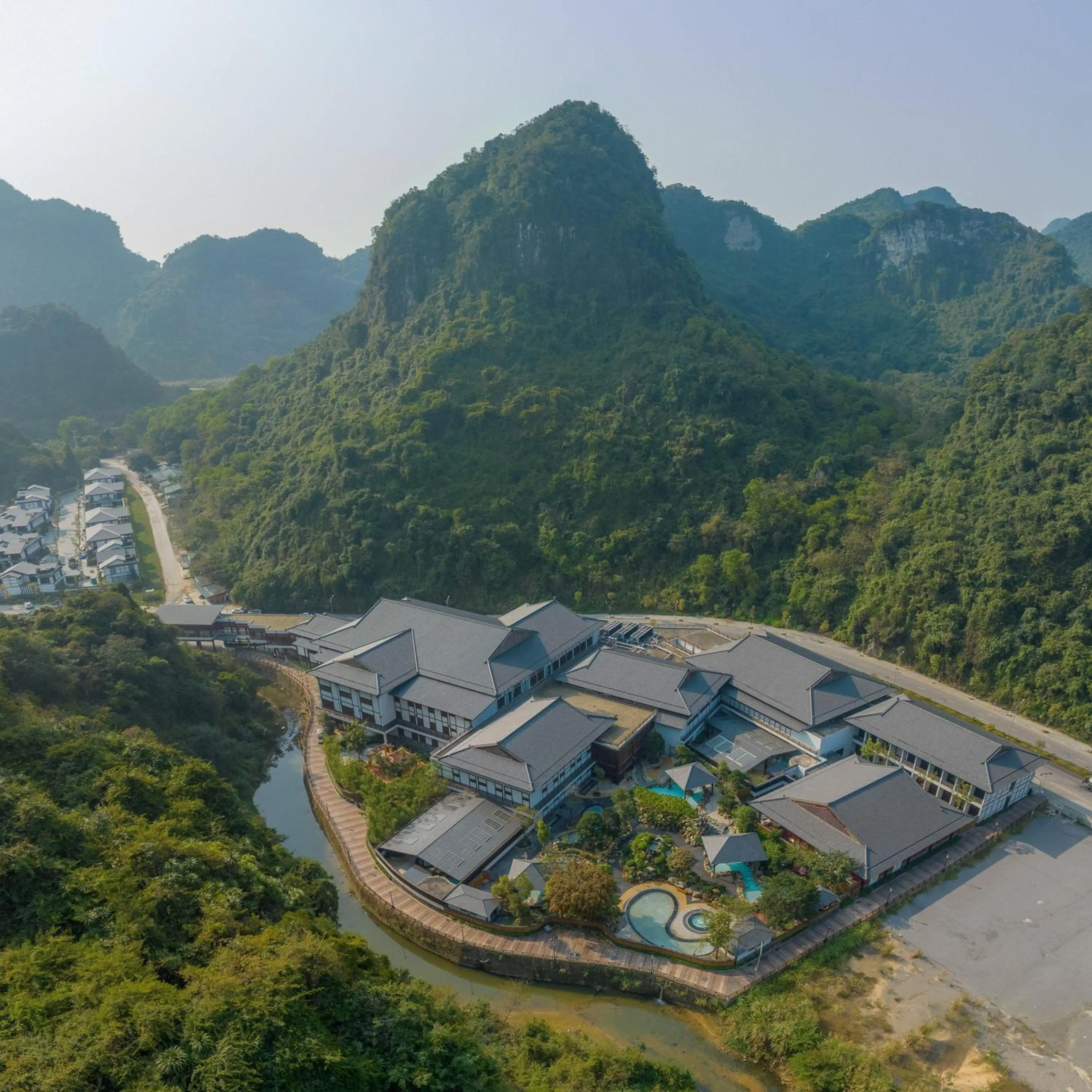 Property building in Hilton Quang Hanh Onsen Resort