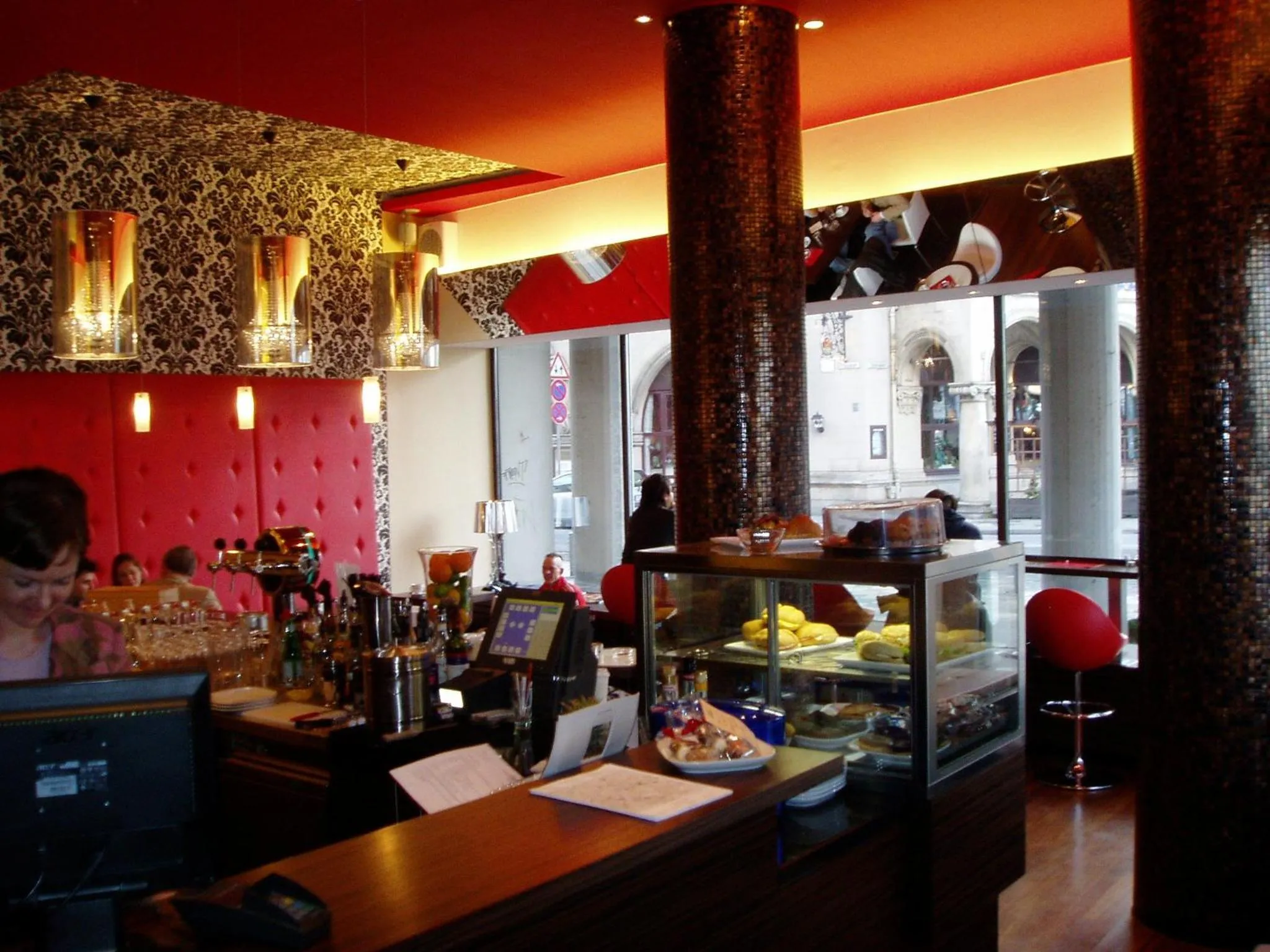 Lounge or bar in Cityhotel am Thielenplatz