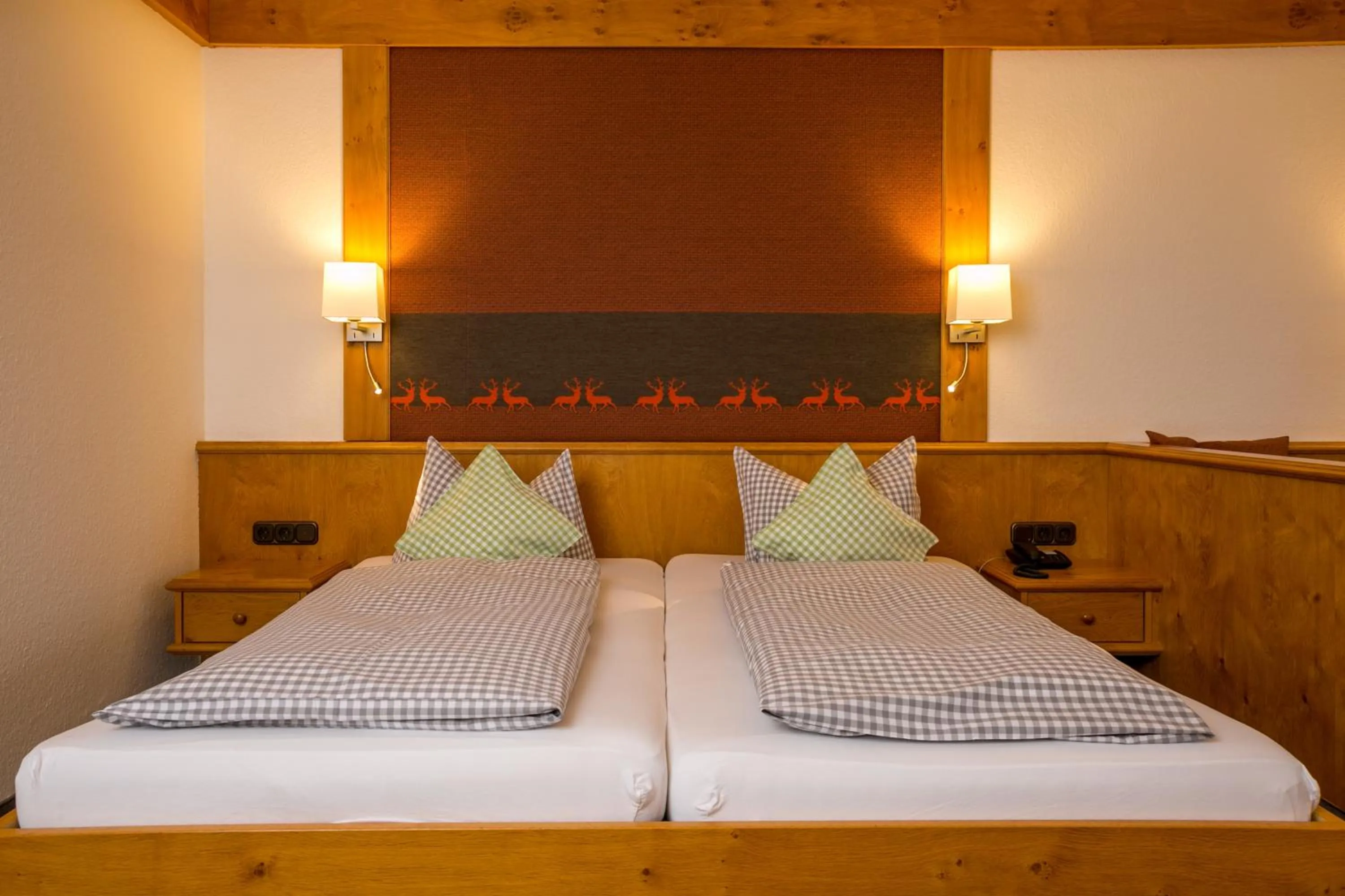 Photo of the whole room, Bed in Sulzberger Hof