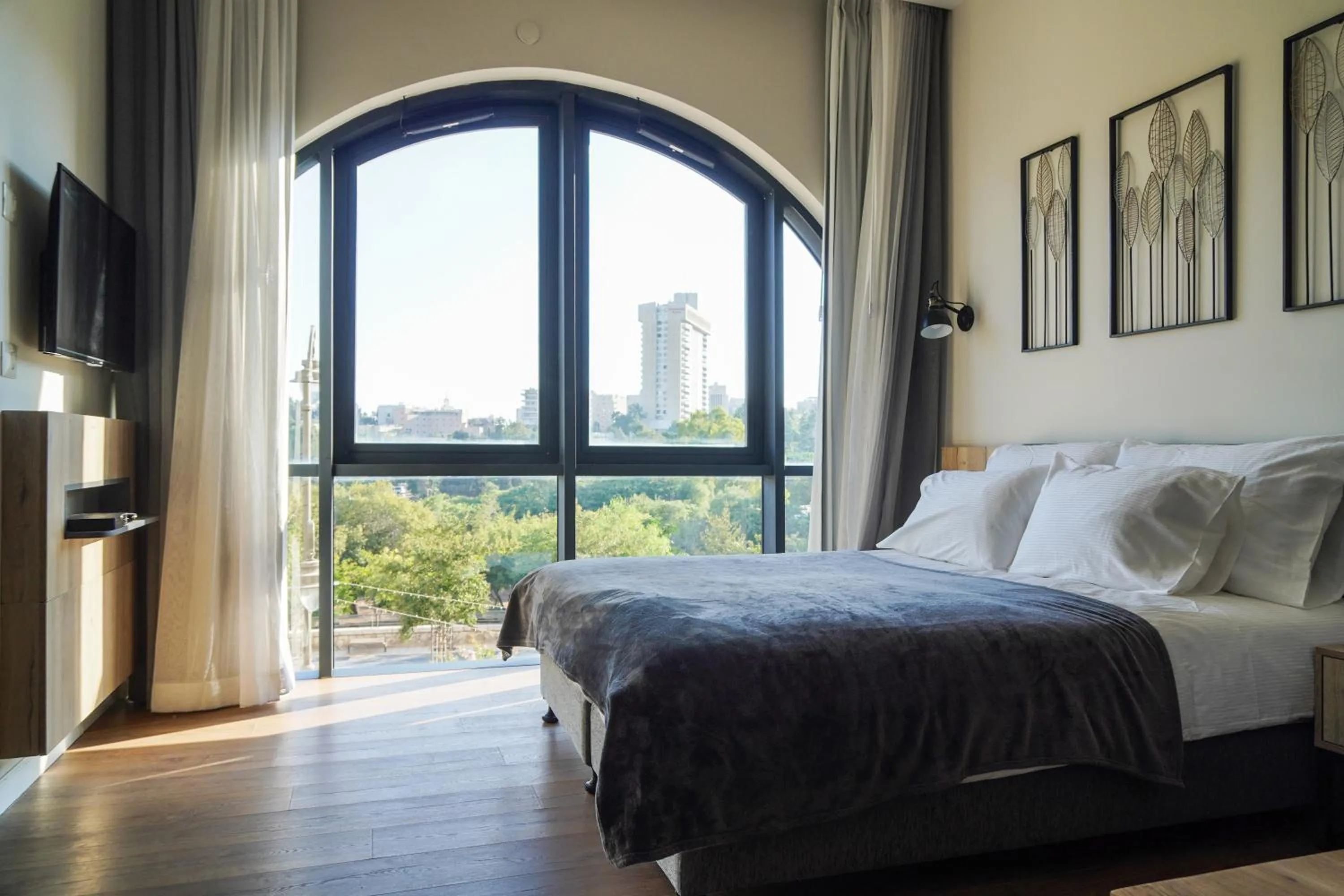 Bed in Apartique Hotel