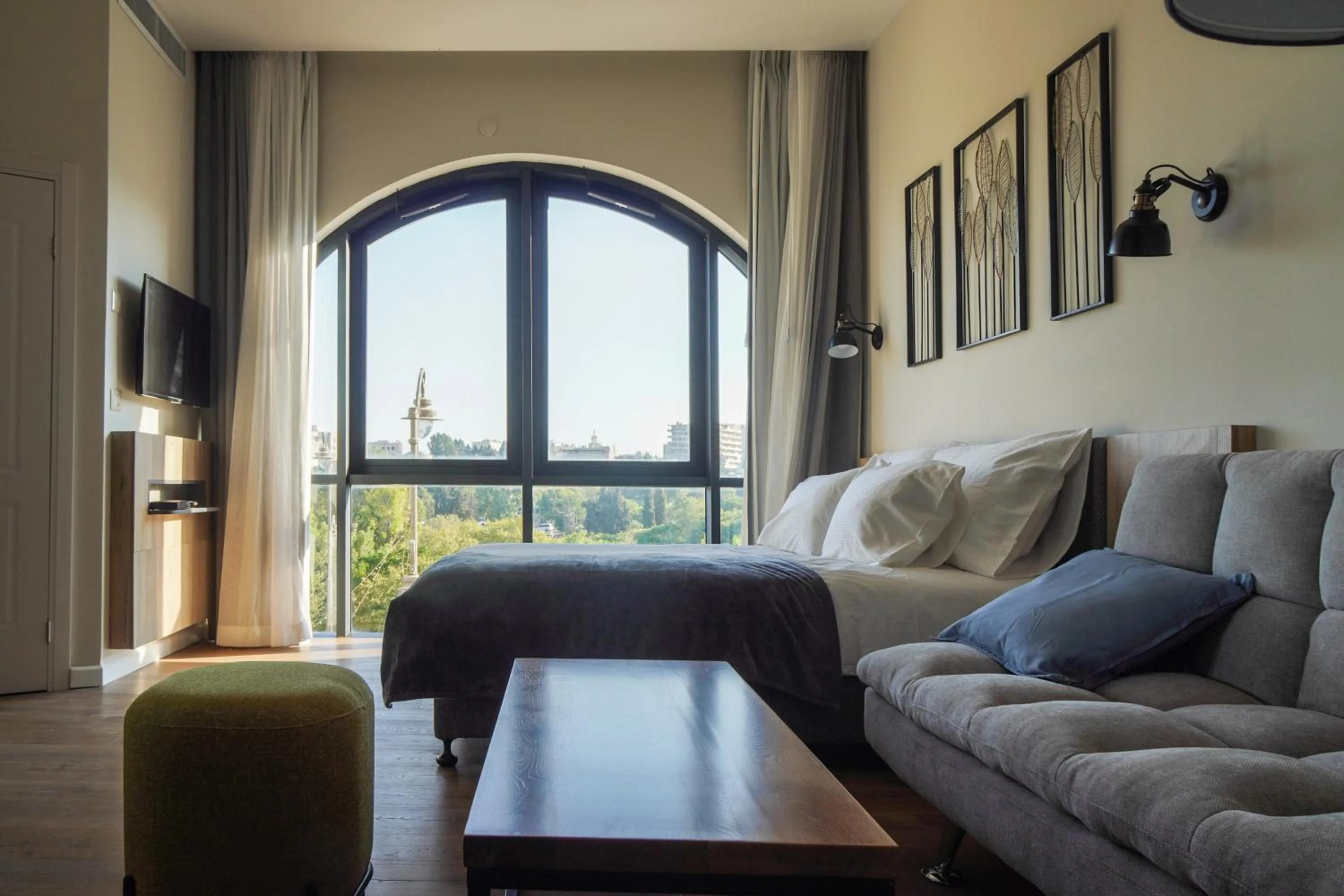 City view in Apartique Hotel