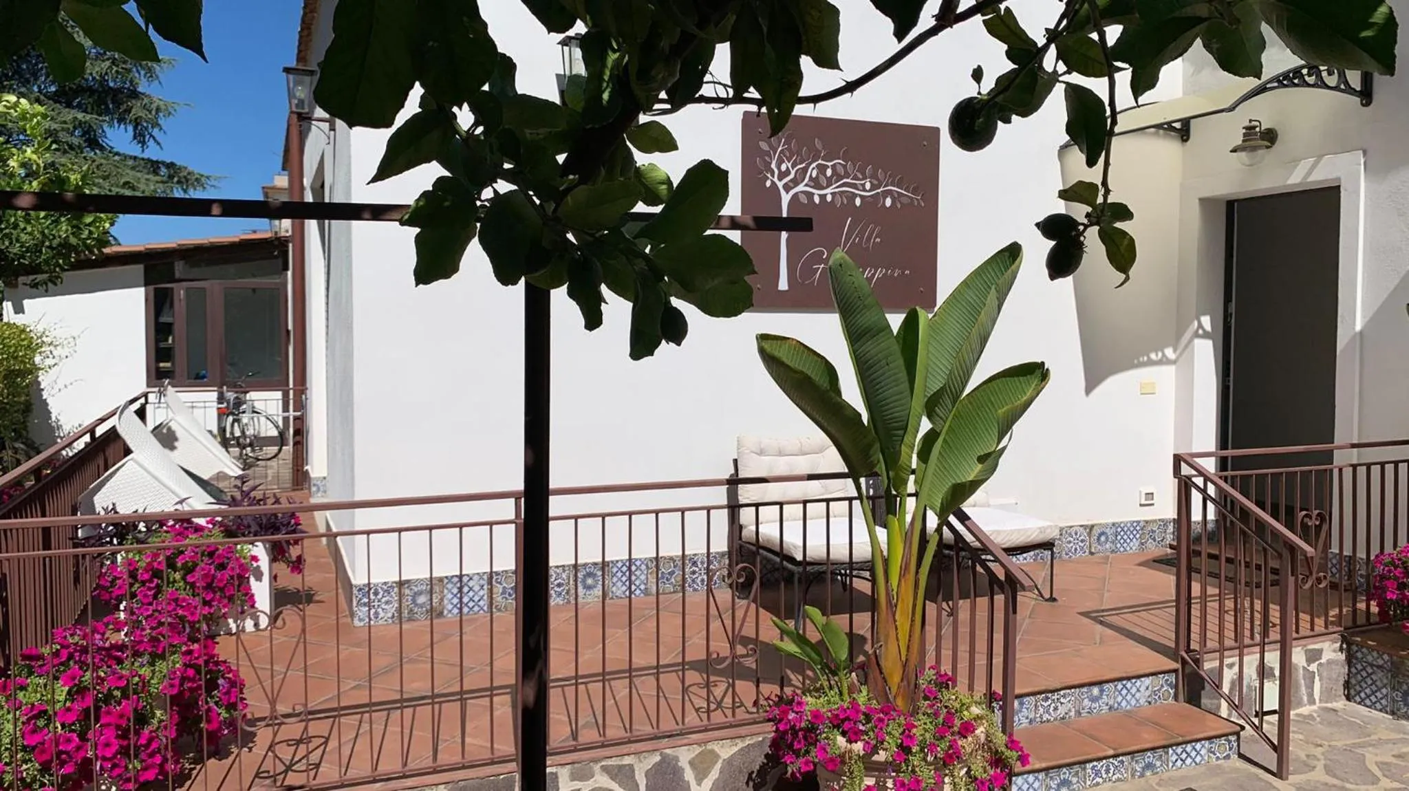 Day in Villa Giuseppina