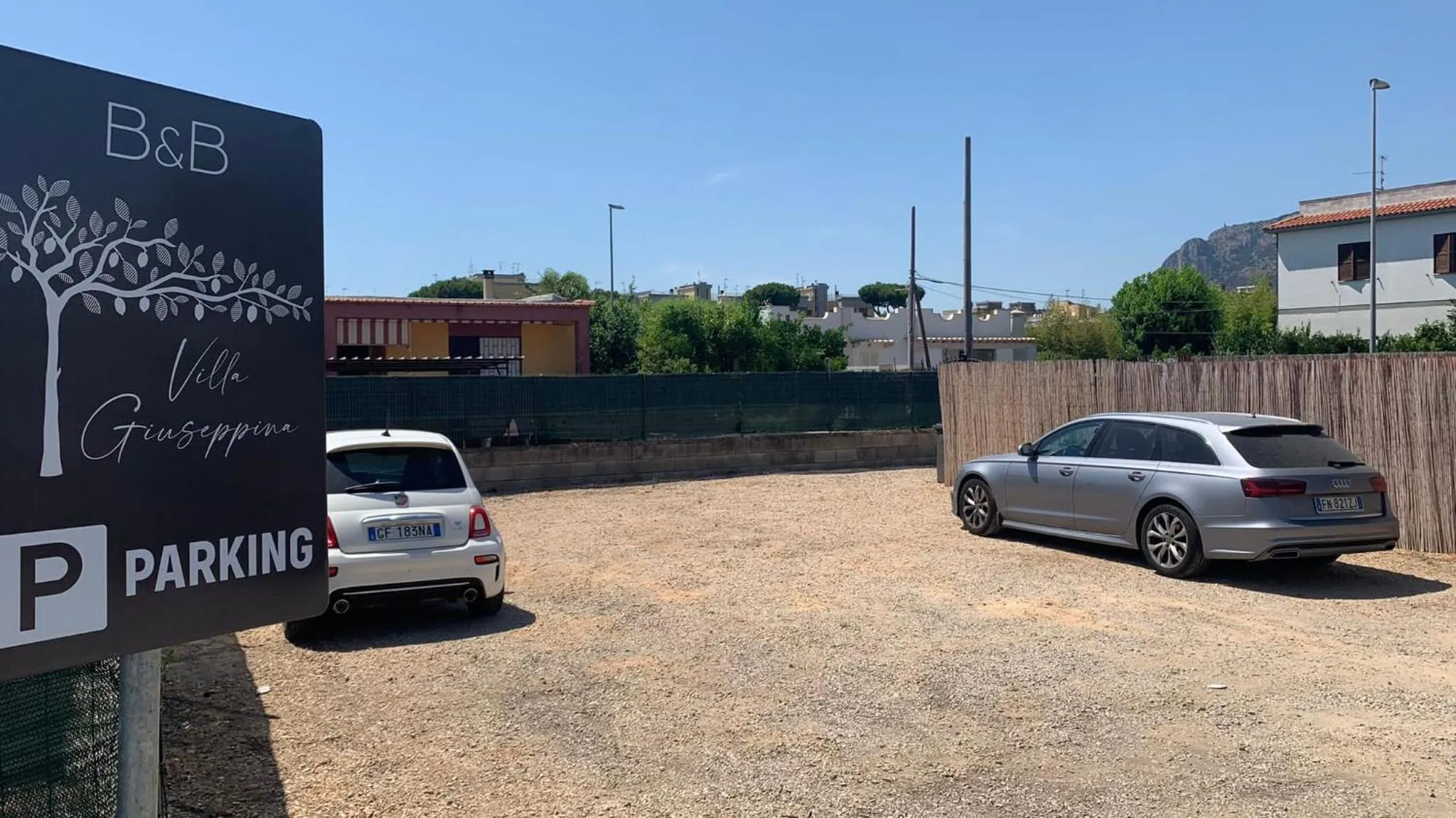 Parking in Villa Giuseppina