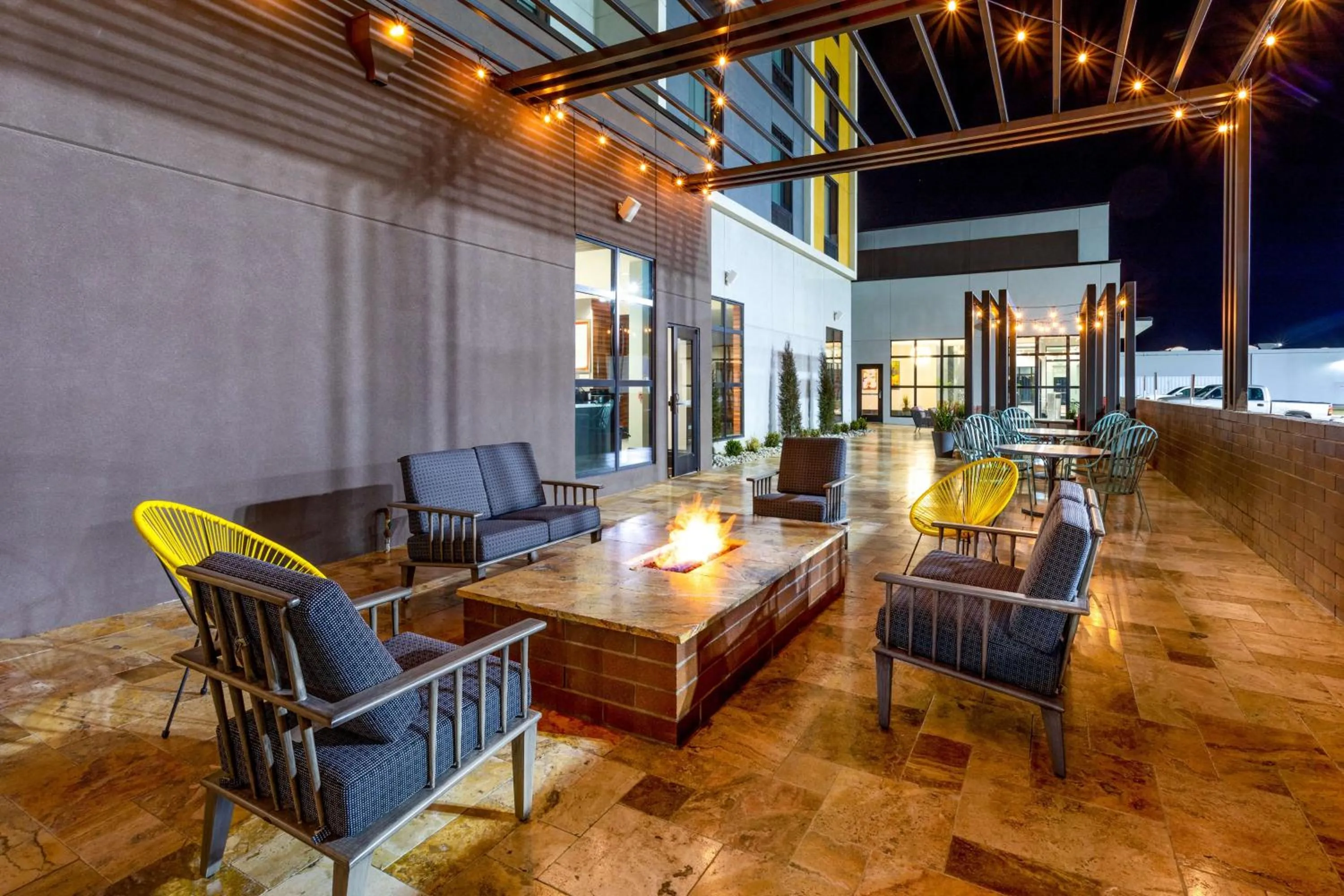 Patio in Hilton Garden Inn Hays, KS