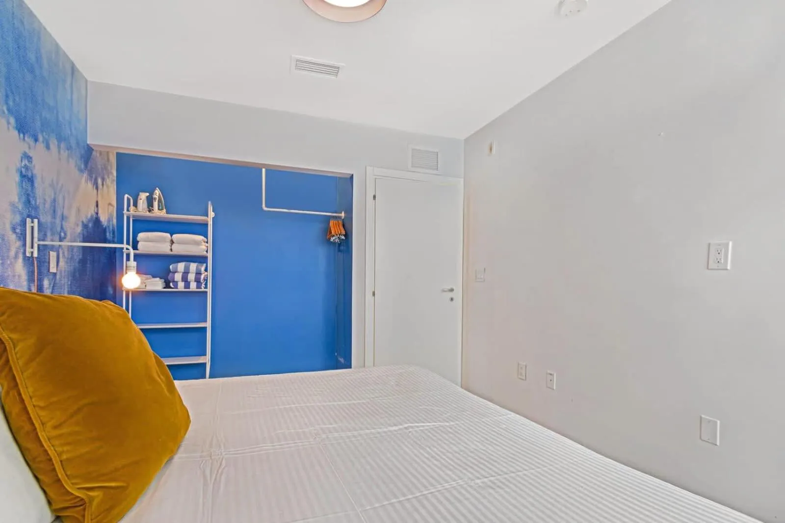 Bed in Roami at 250 Collins