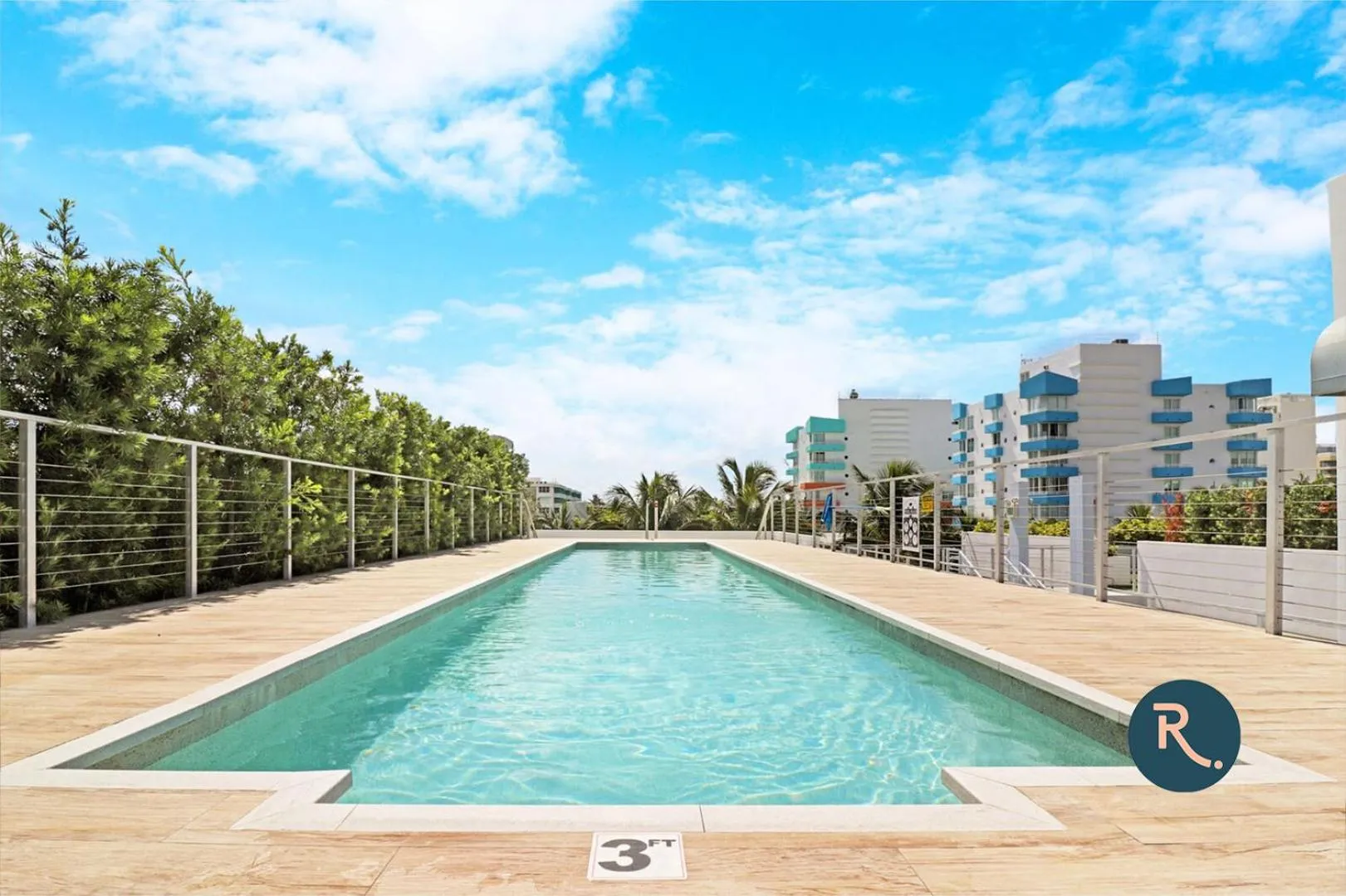 Roami at 250 Collins