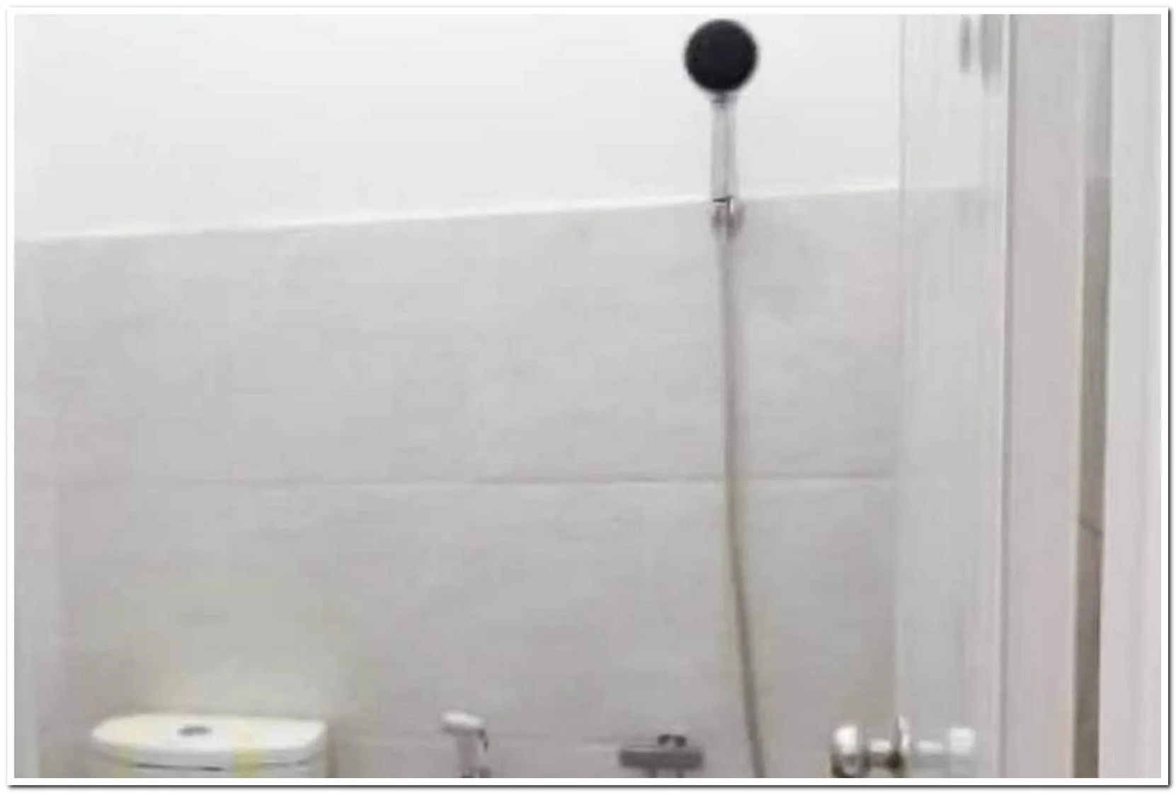 Shower in Syukur Guesthouse Syariah near Exit Toll Cikopo RedPartner