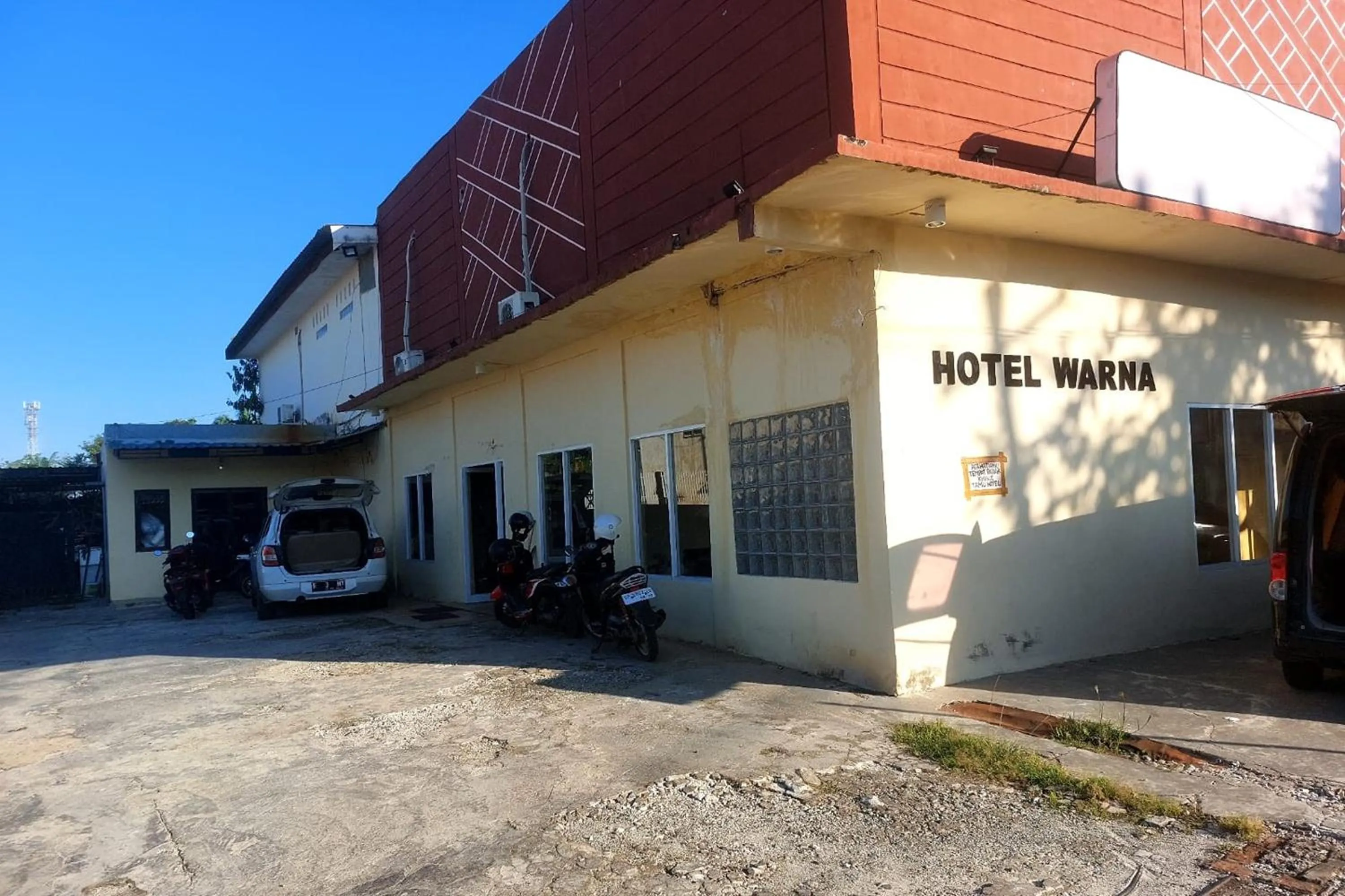 Property building in Hotel Warna