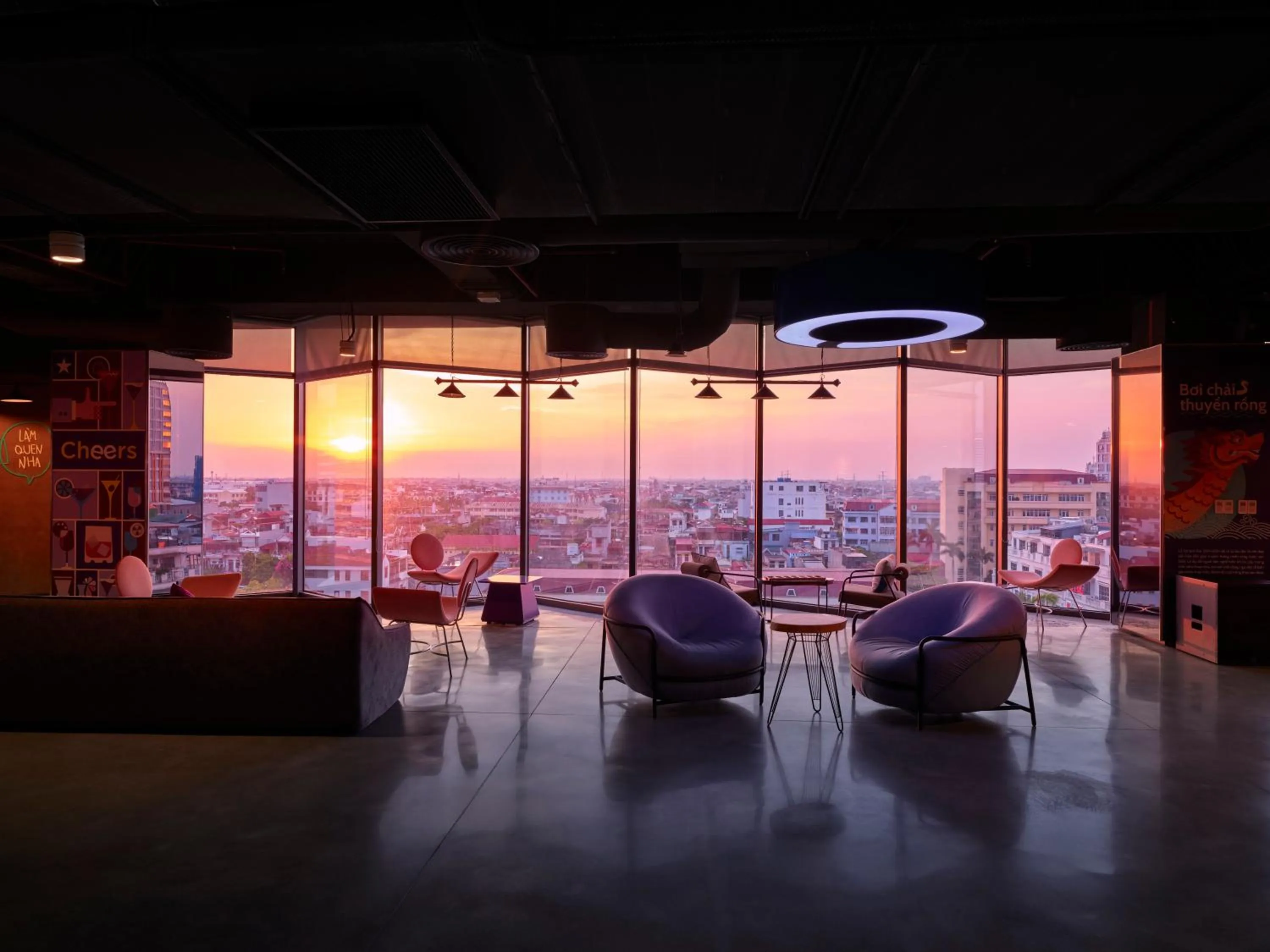 Seating area in Tru by Hilton Thai Binh City Centre