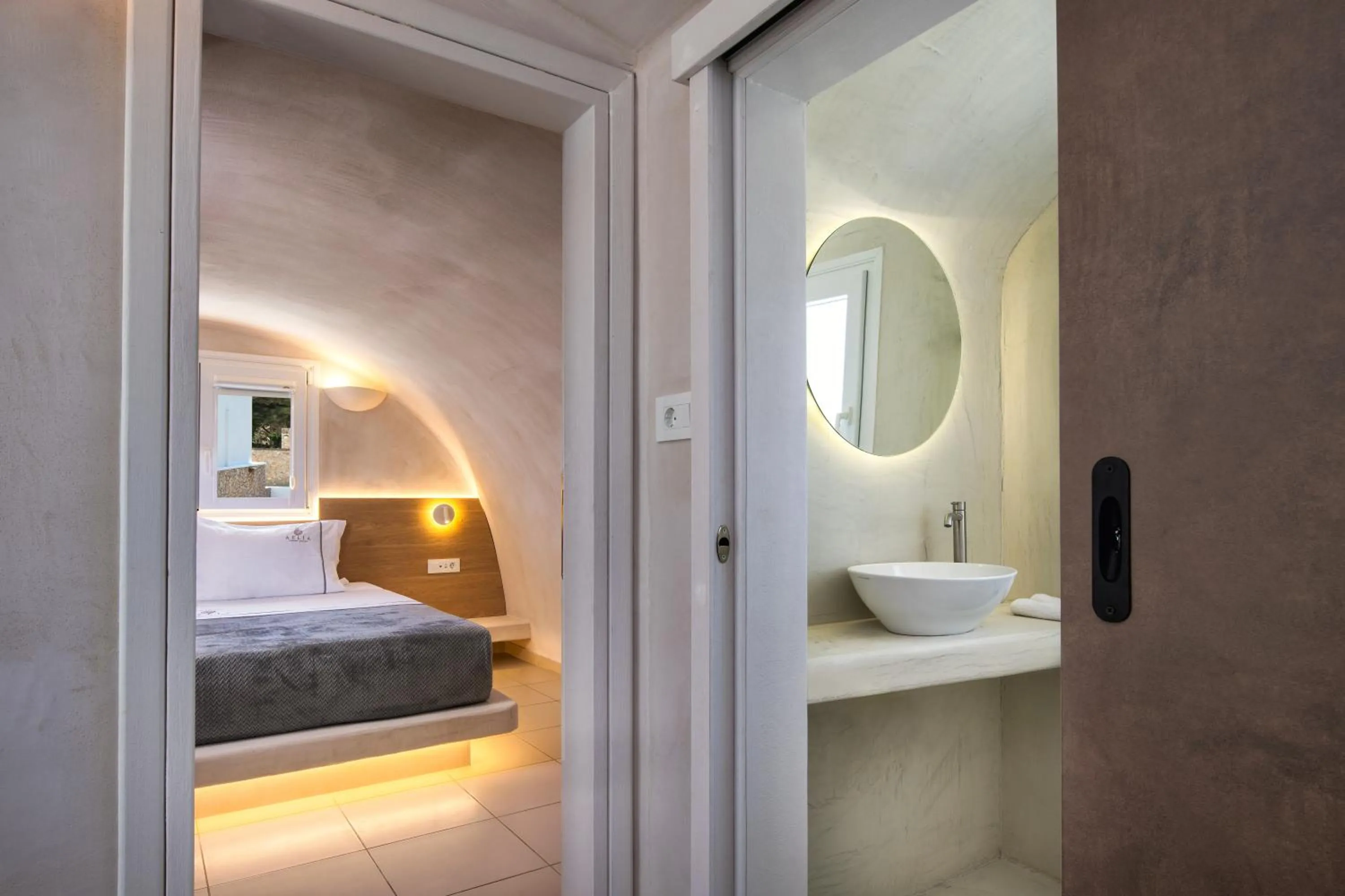 Toilet, Bed in Aelia Luxury Suites