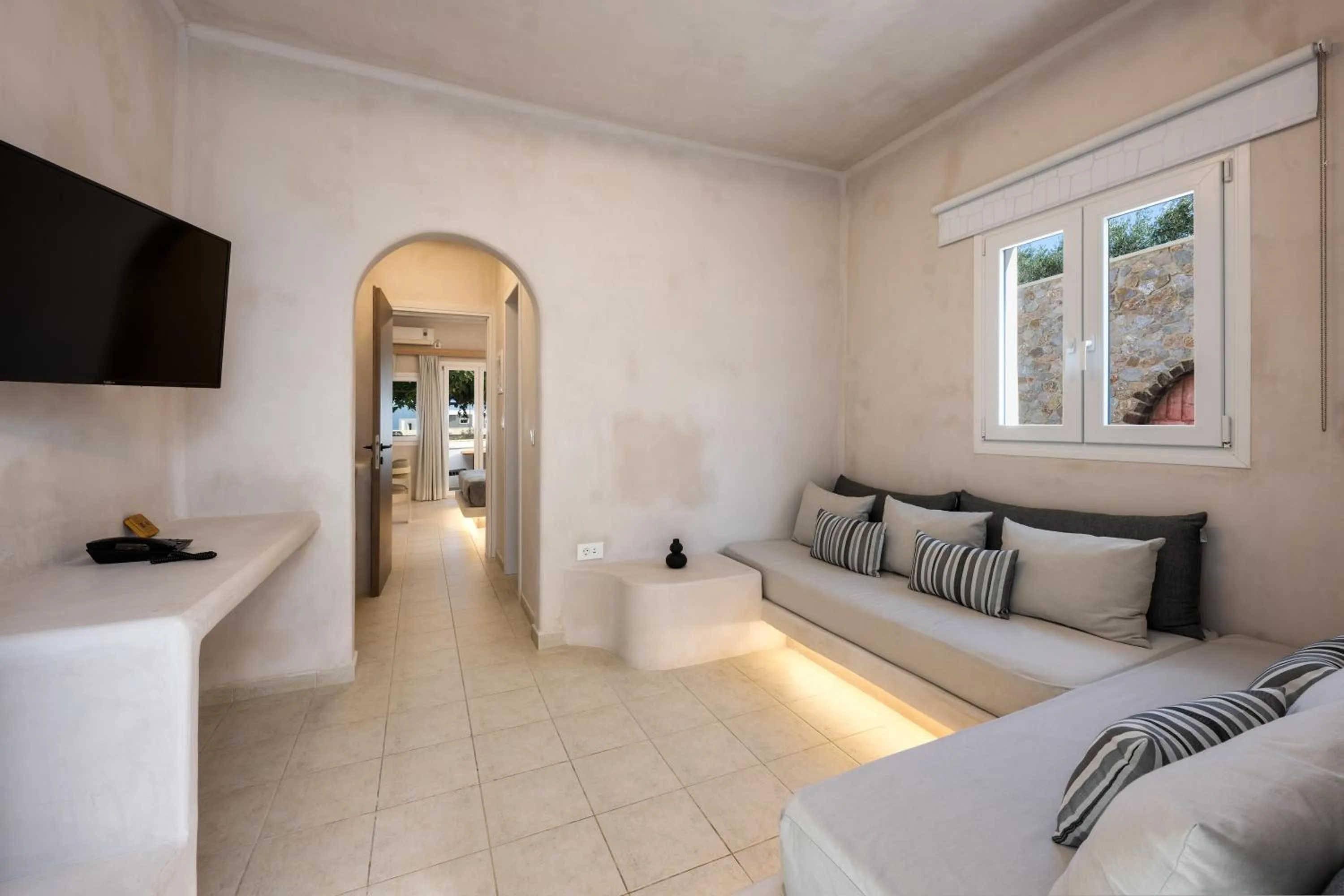 Living room, Bed in Aelia Luxury Suites