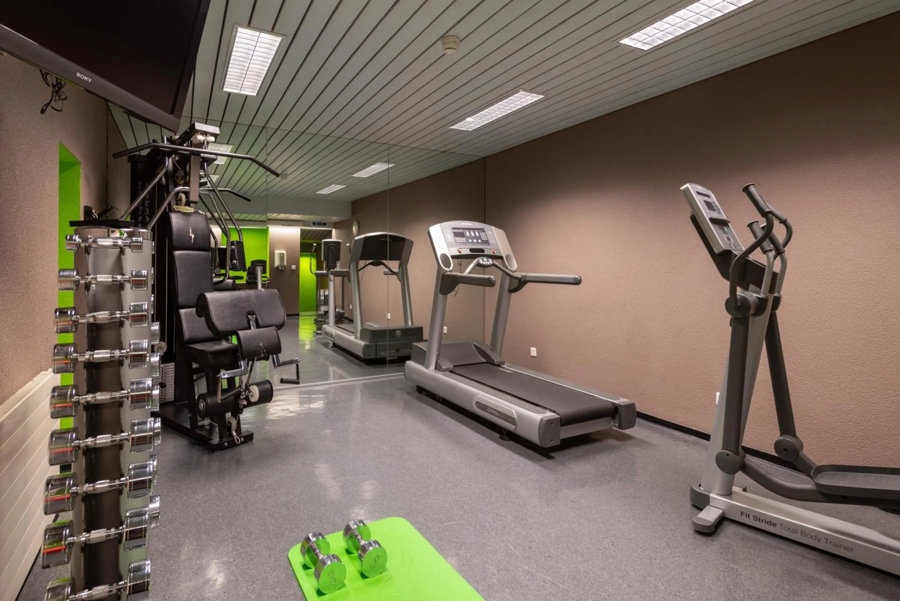 Fitness centre/facilities in Hotel Victoria Lauberhorn Wengen, a Faern Collection Hotel