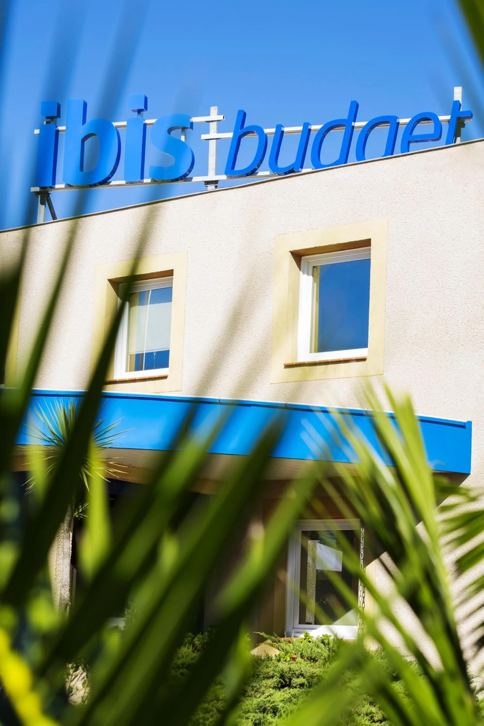 Property logo or sign in Ibis Budget Perpignan Nord Rivesaltes