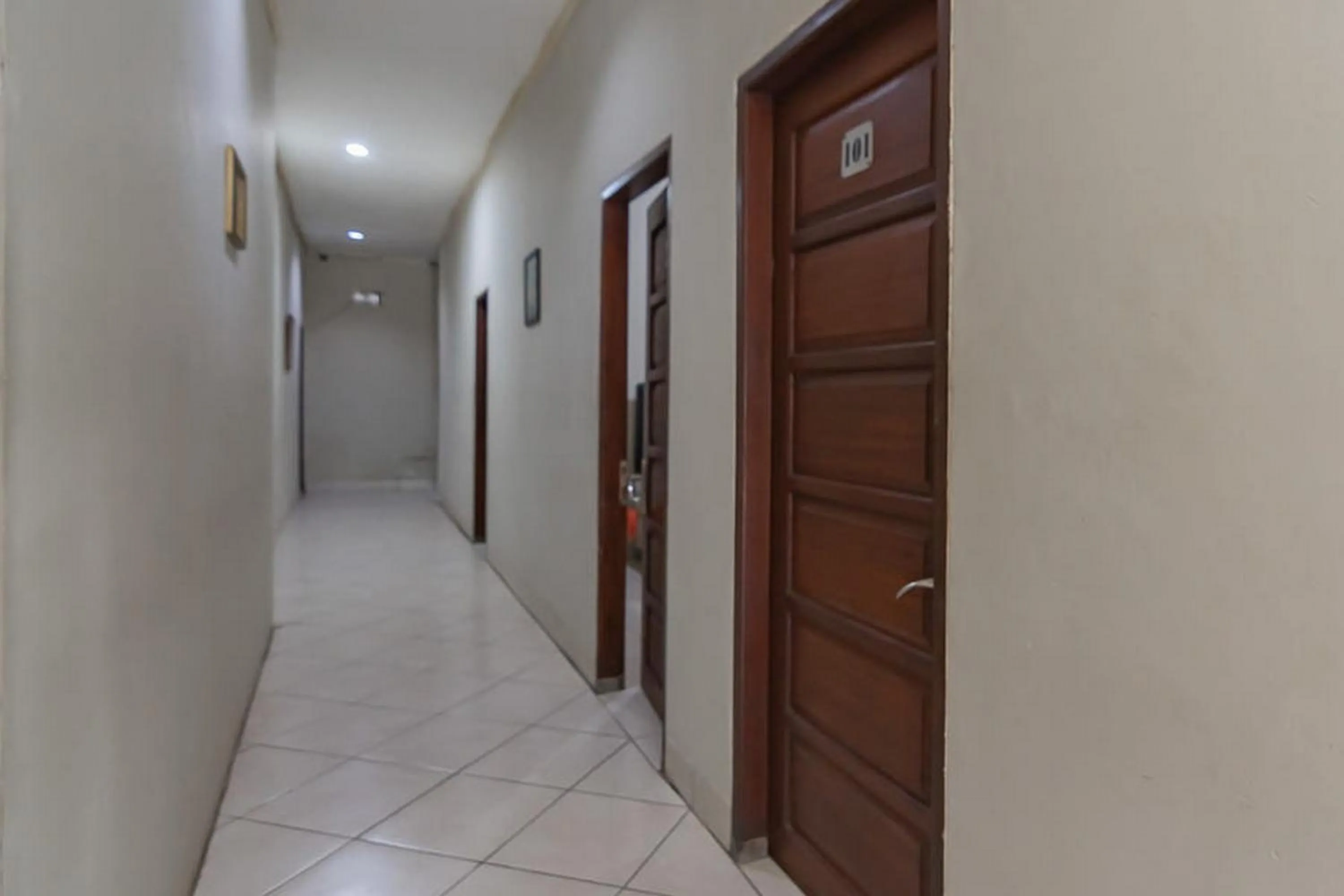 Mahkota Intan Syariah Balikpapan RedPartner