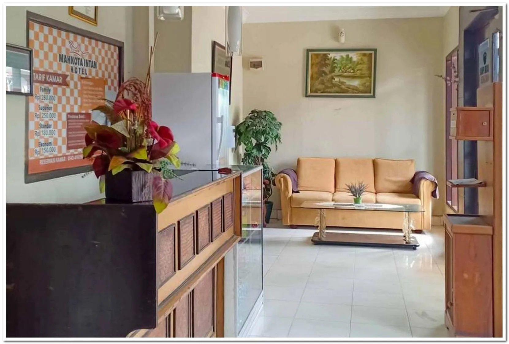 Lobby or reception in Mahkota Intan Syariah Balikpapan RedPartner
