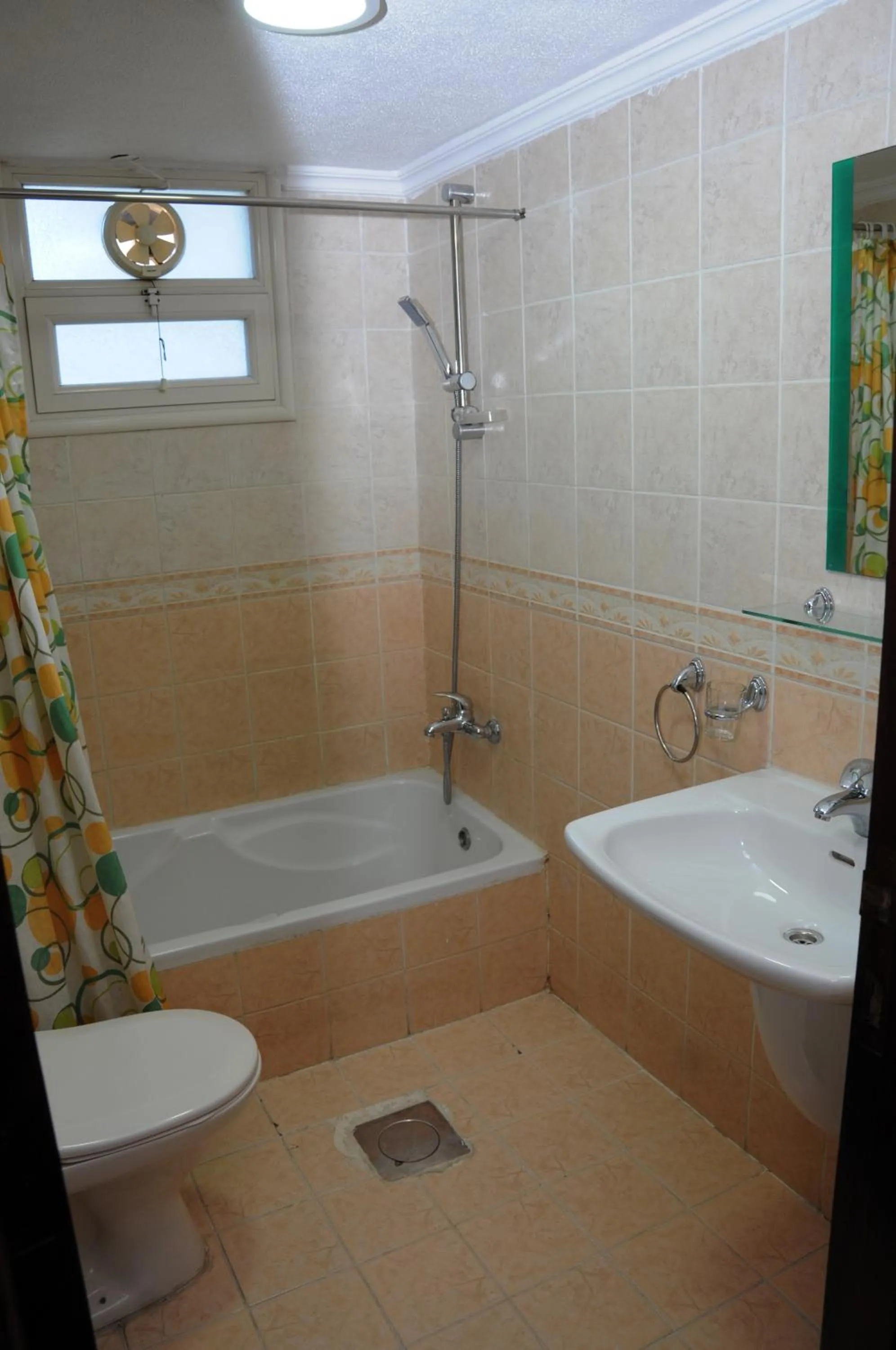 Toilet in Arinza Tower Quality Apartments