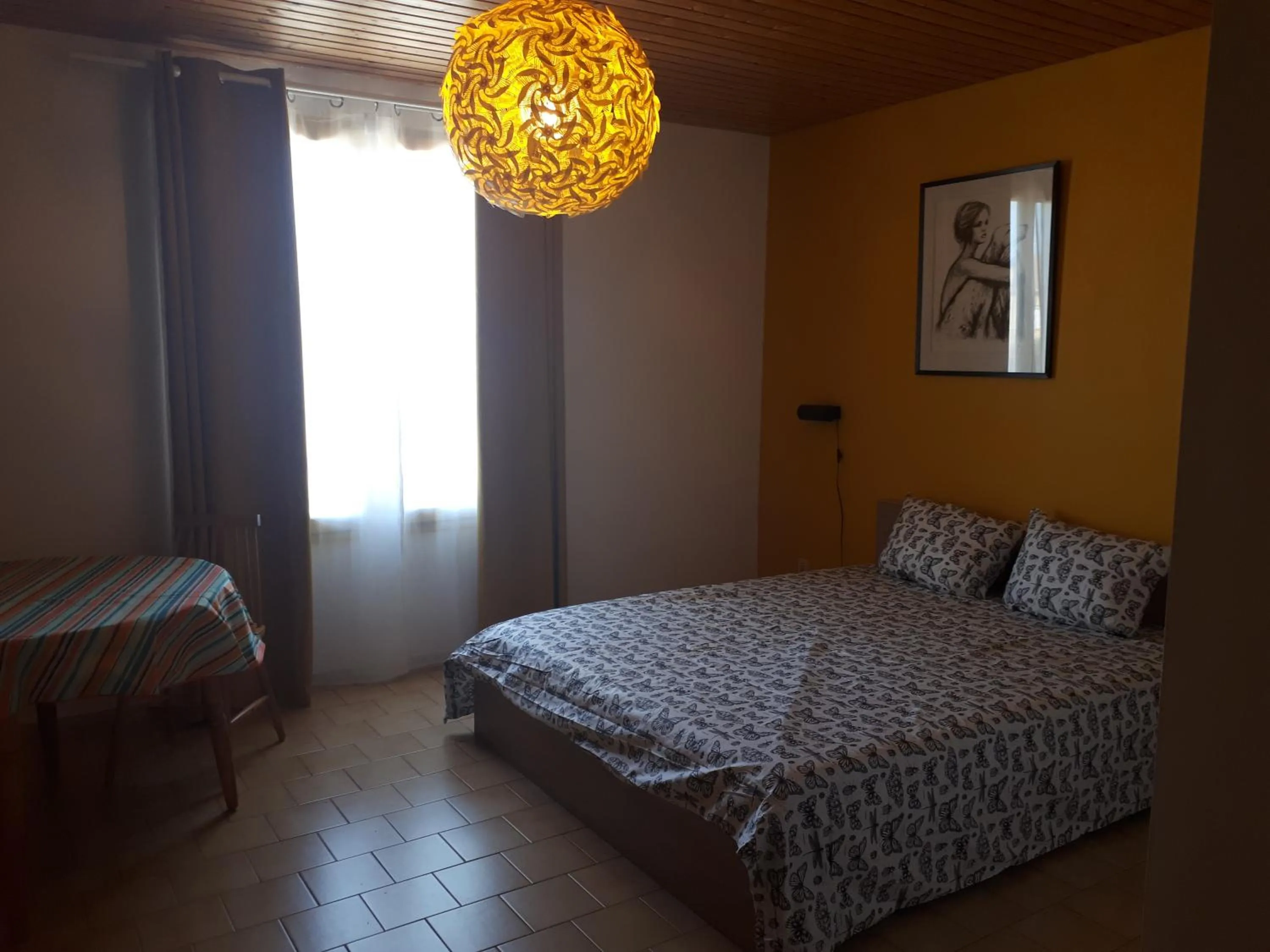 Photo of the whole room in Leo's Chambres d'Hôte