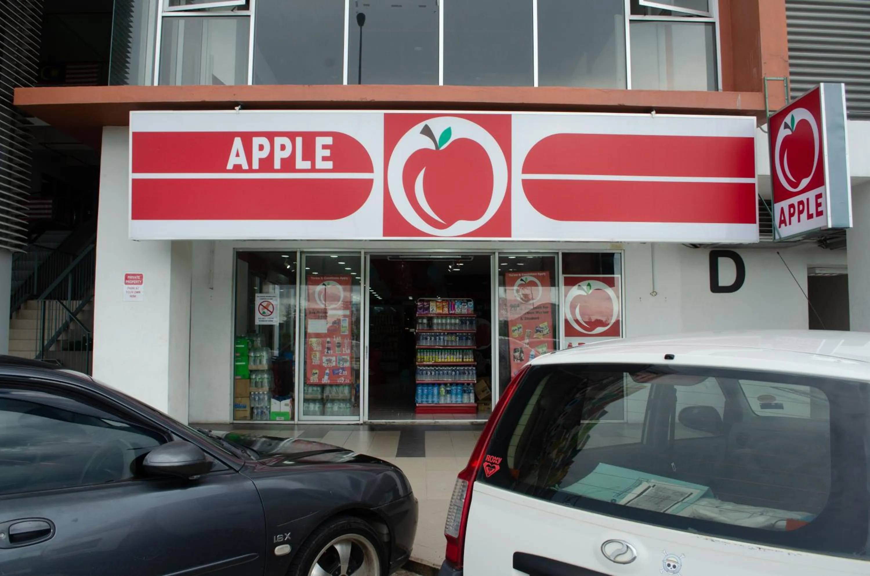 Shopping Area in Aeropod Suites by Calvin