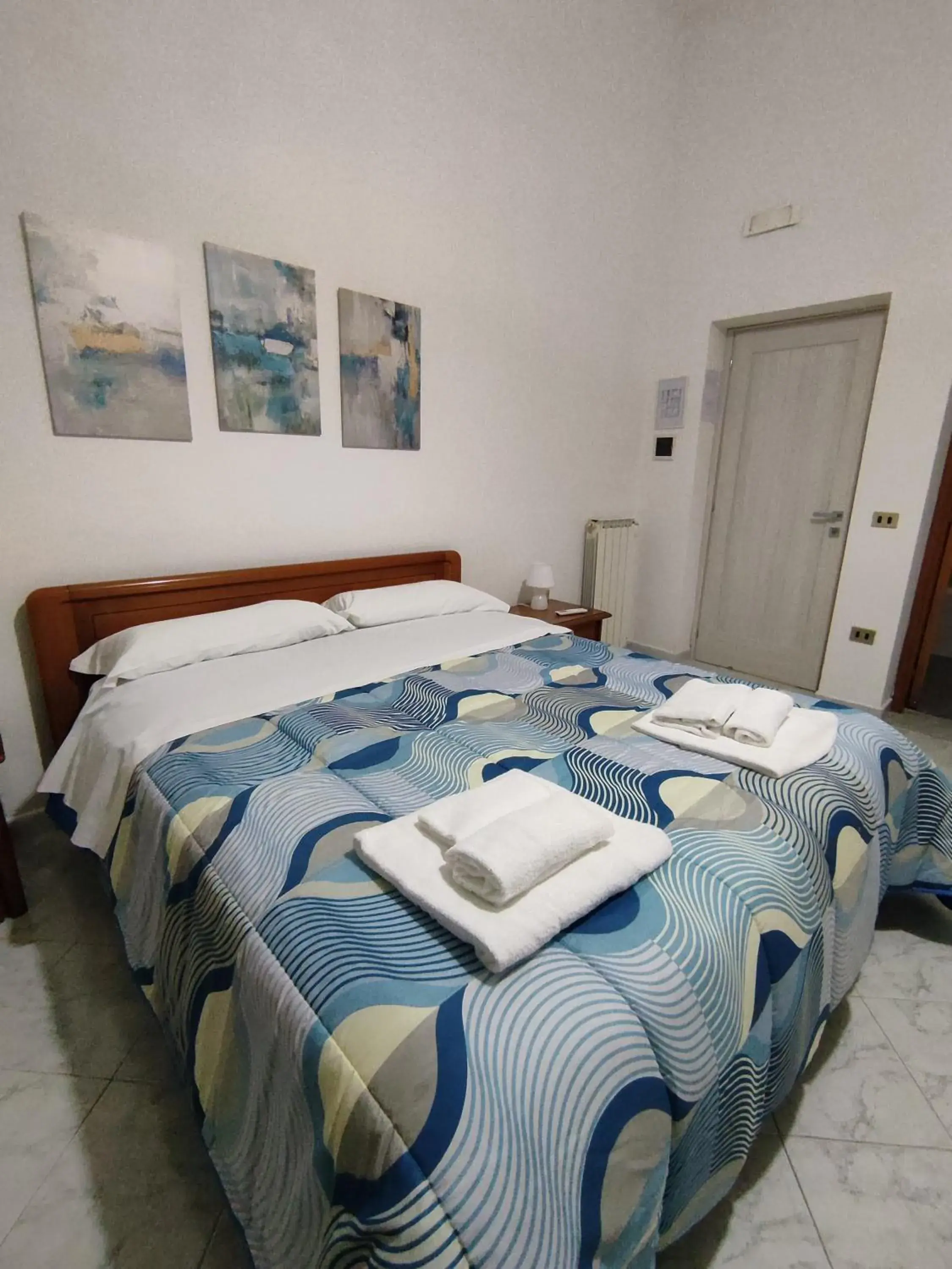 Large Double Room in Il Cortile Large Double Room in Il Cortile