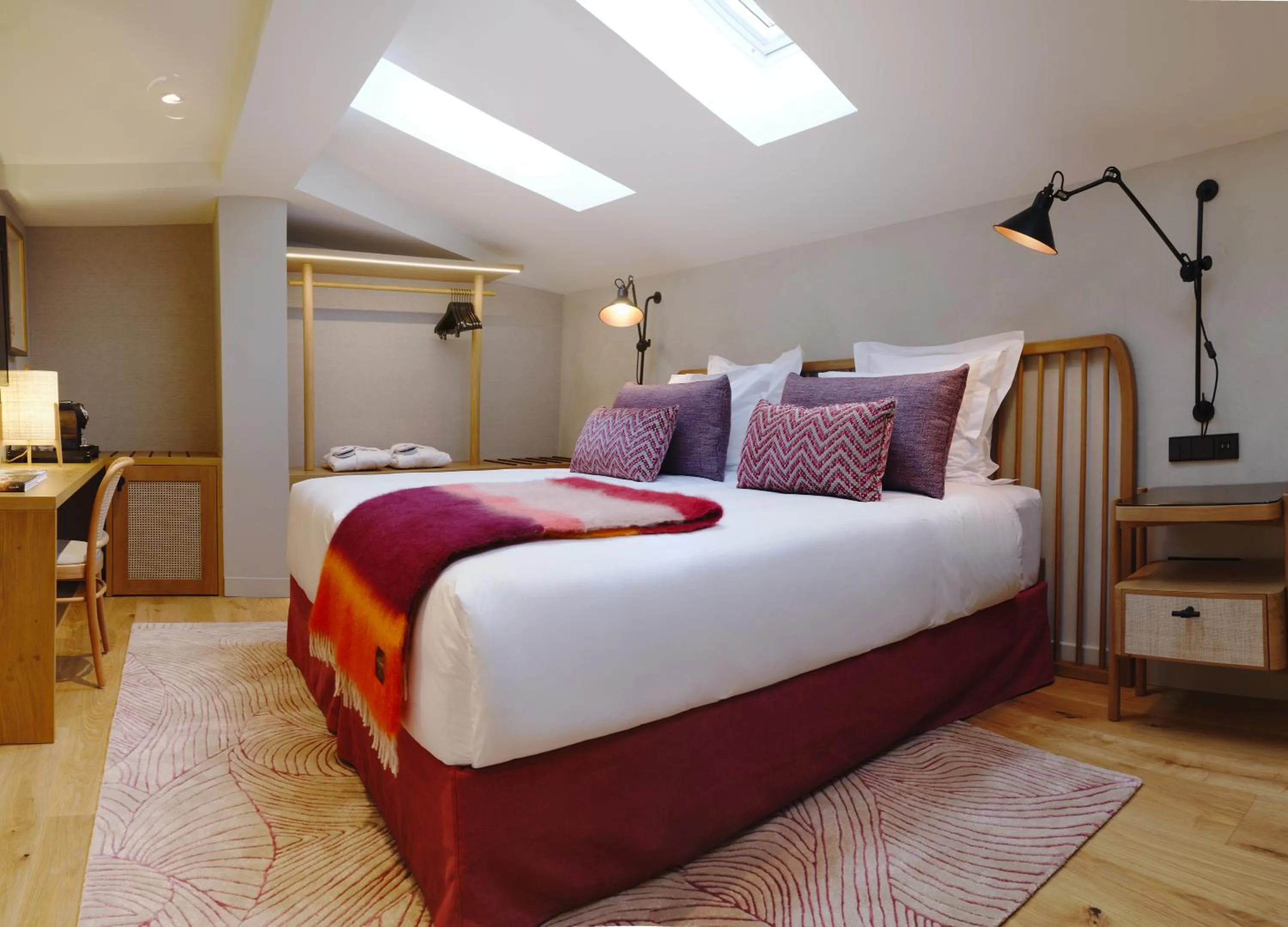 Bedroom, Bed in Palacio de Samaniego