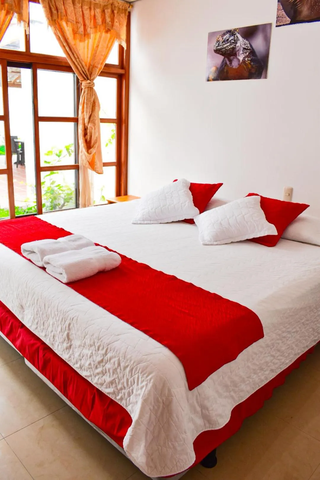 Bed in Gran Hostal Tintorera