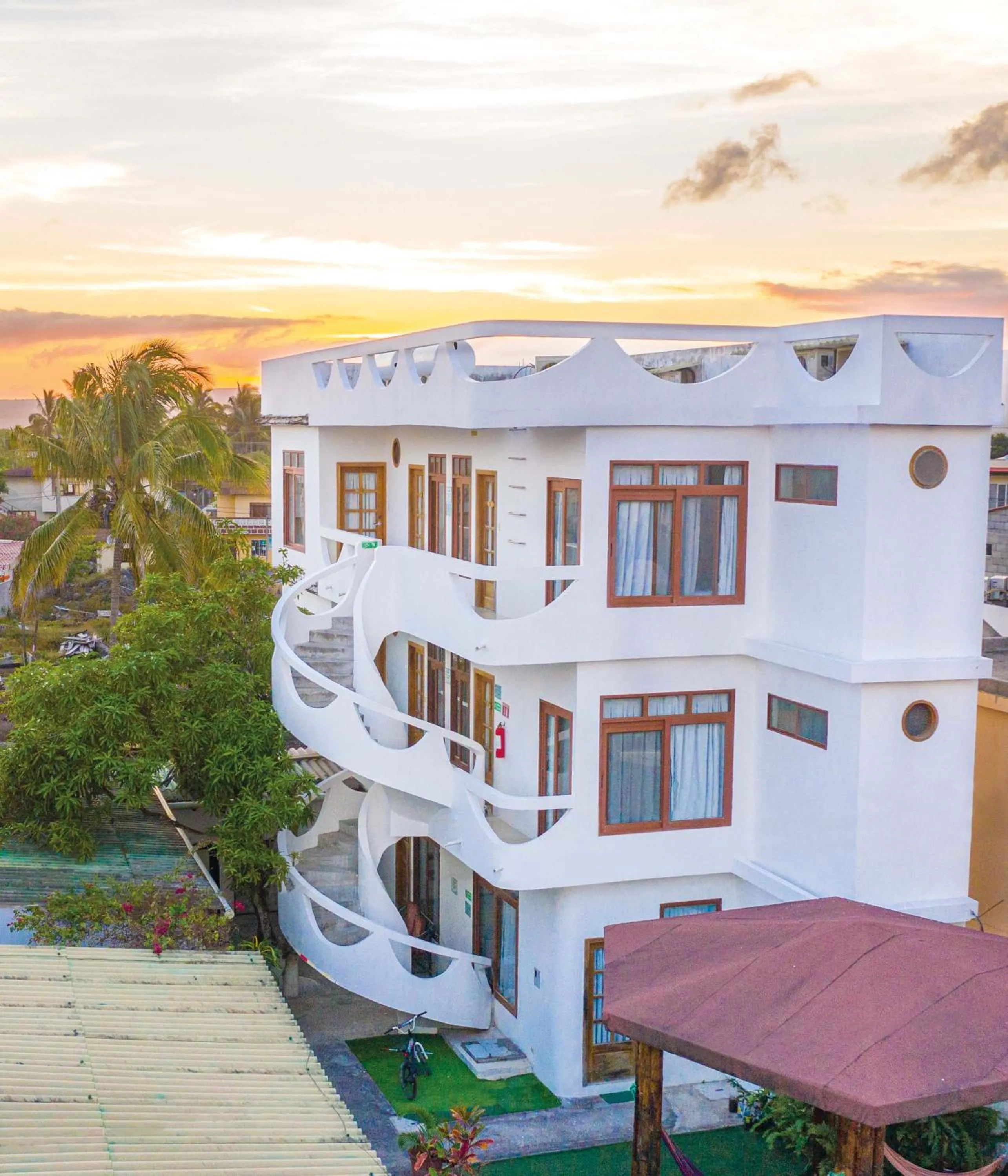 Property building in Gran Hostal Tintorera