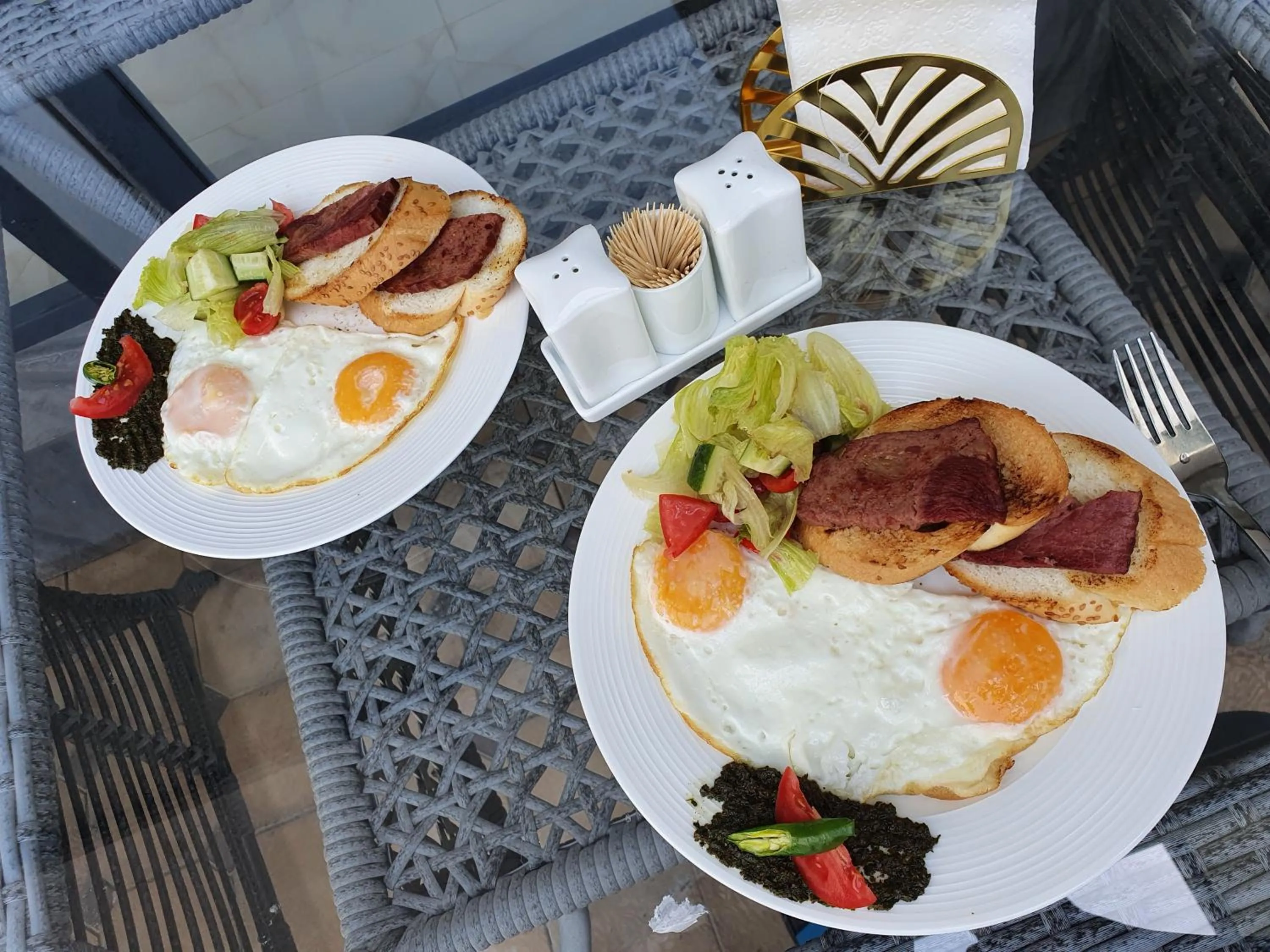 Breakfast in Guest house TWINS