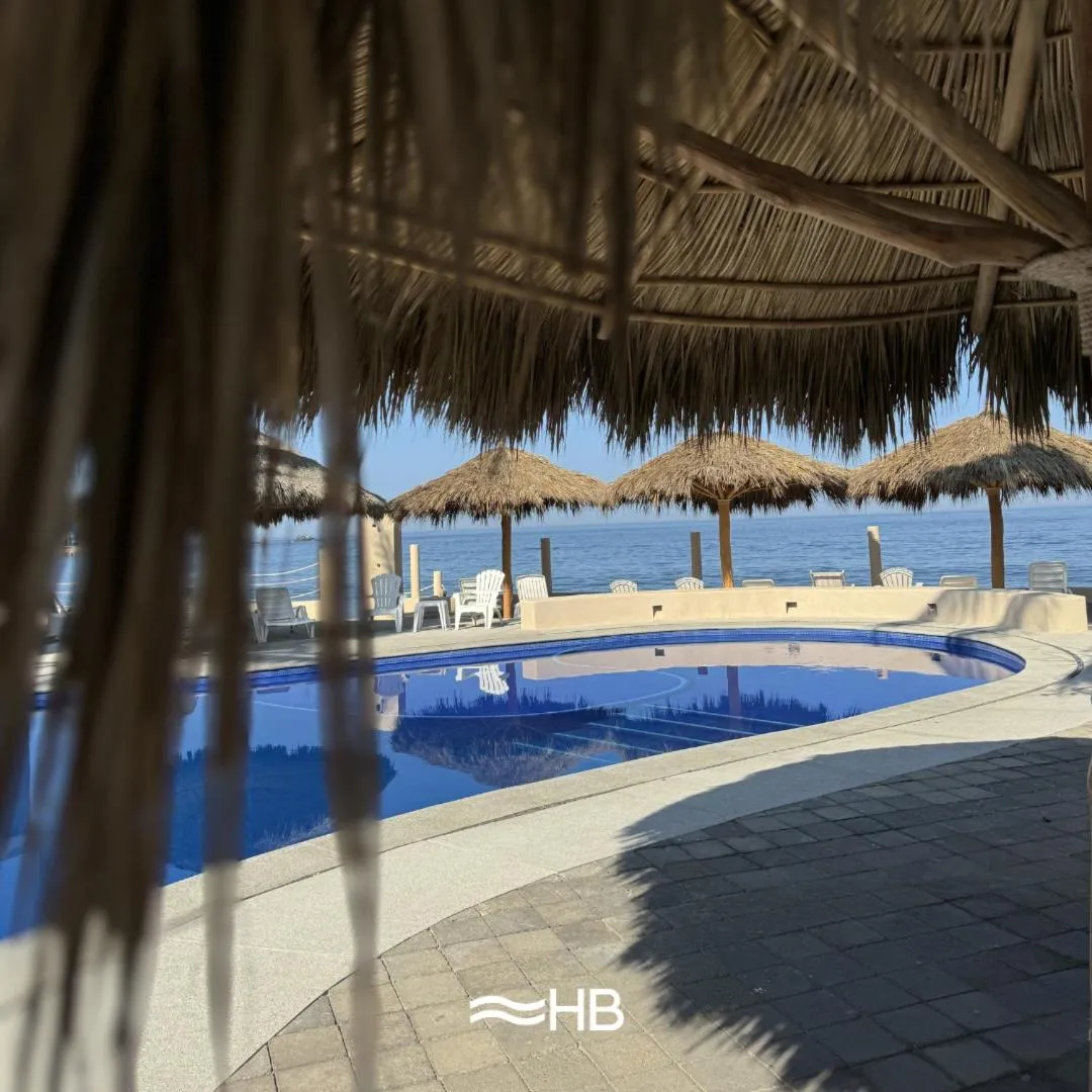 Hotel Barra de Navidad