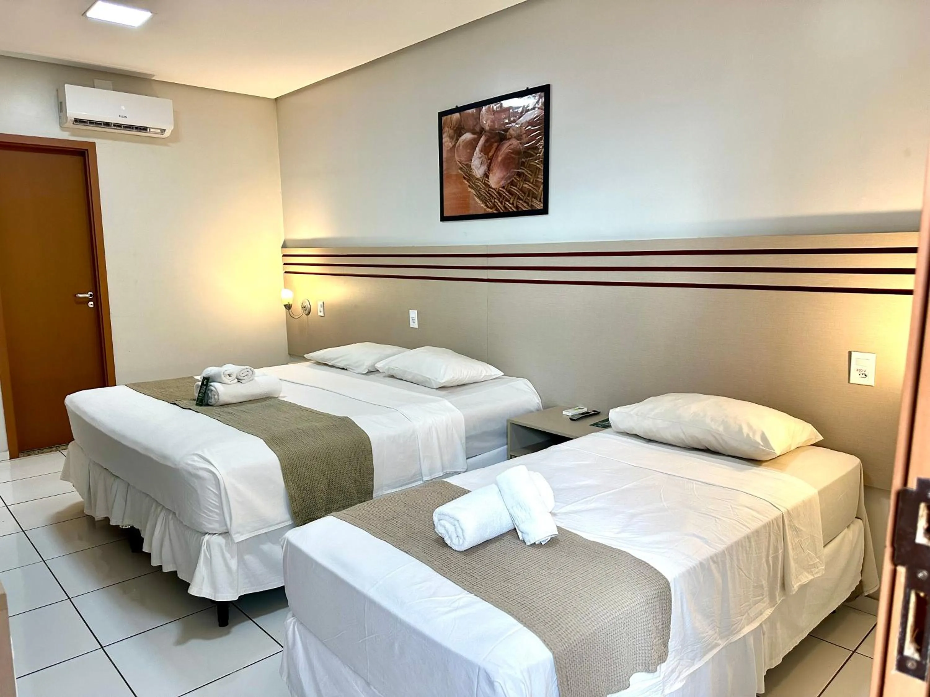 Bed in Valen Porto Hotel São Luís