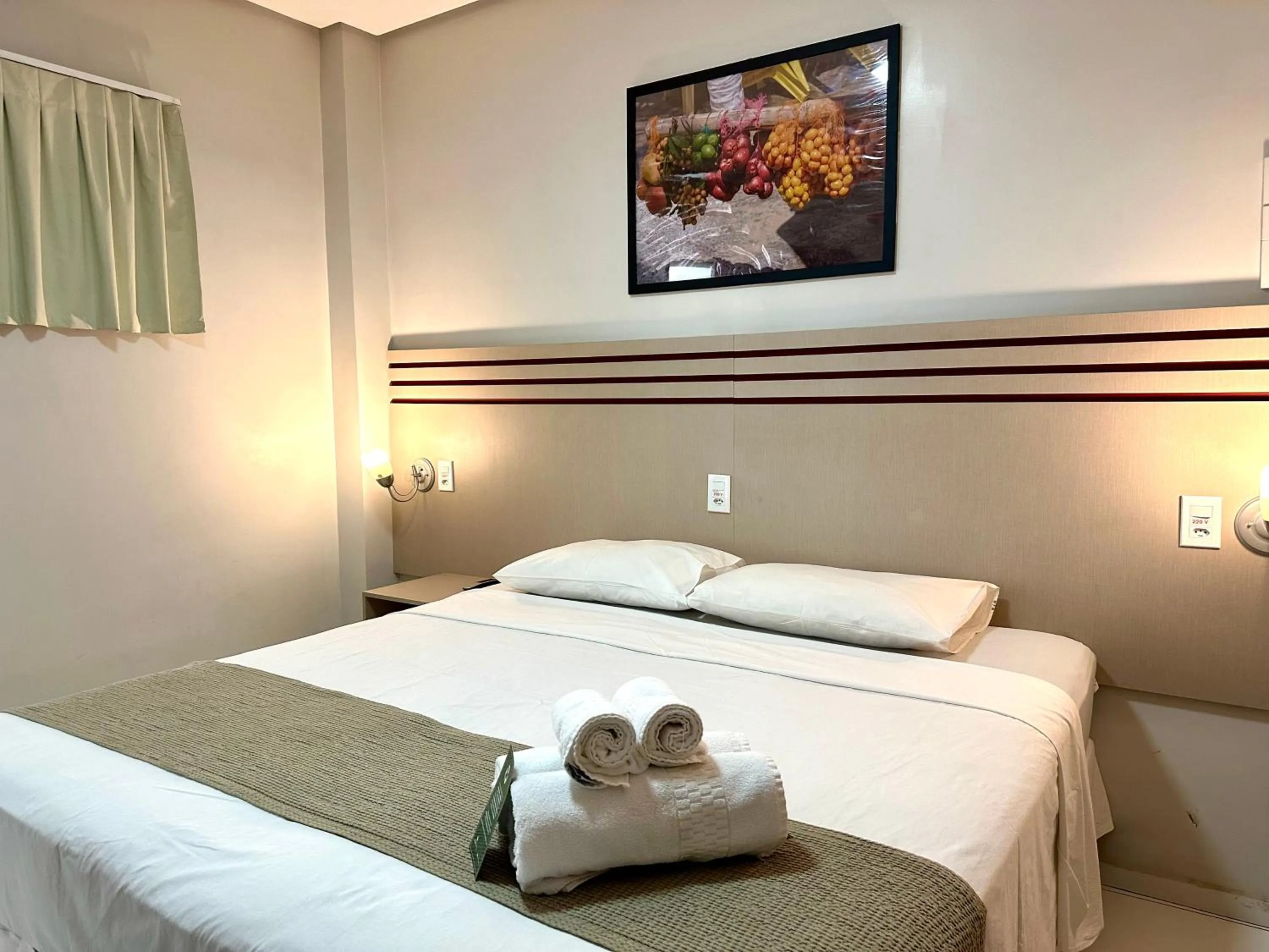 Bedroom, Bed in Valen Porto Hotel São Luís