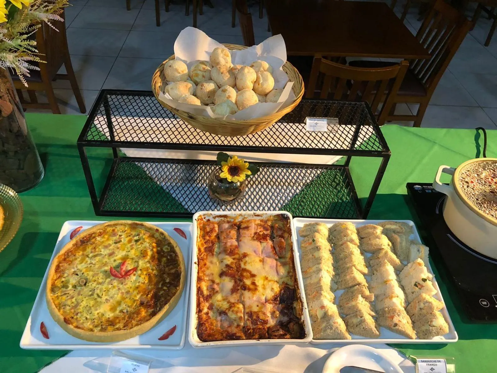 Breakfast in Valen Porto Hotel São Luís