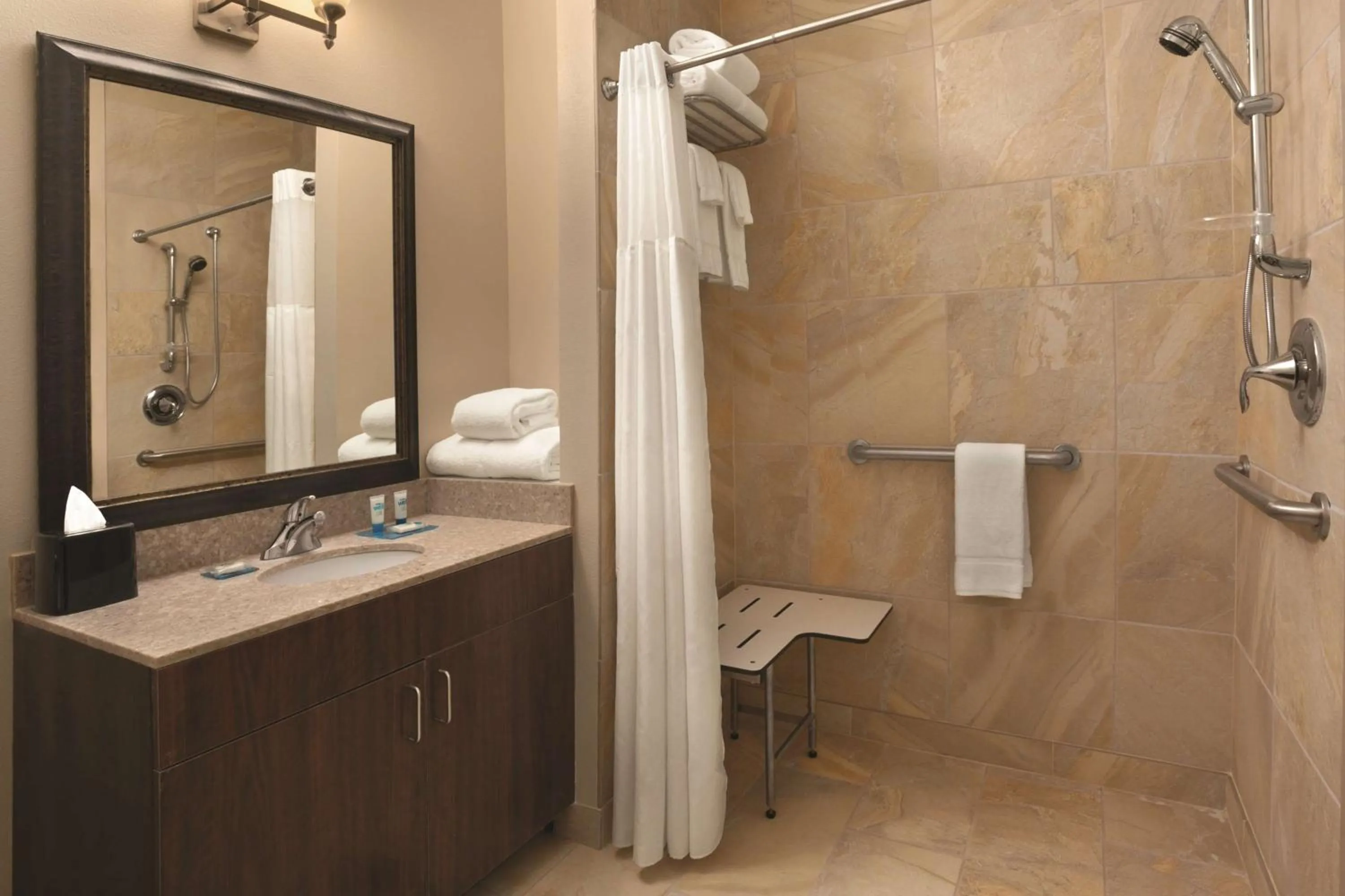 Photo of the whole room in Hyatt House Minot- North Dakota