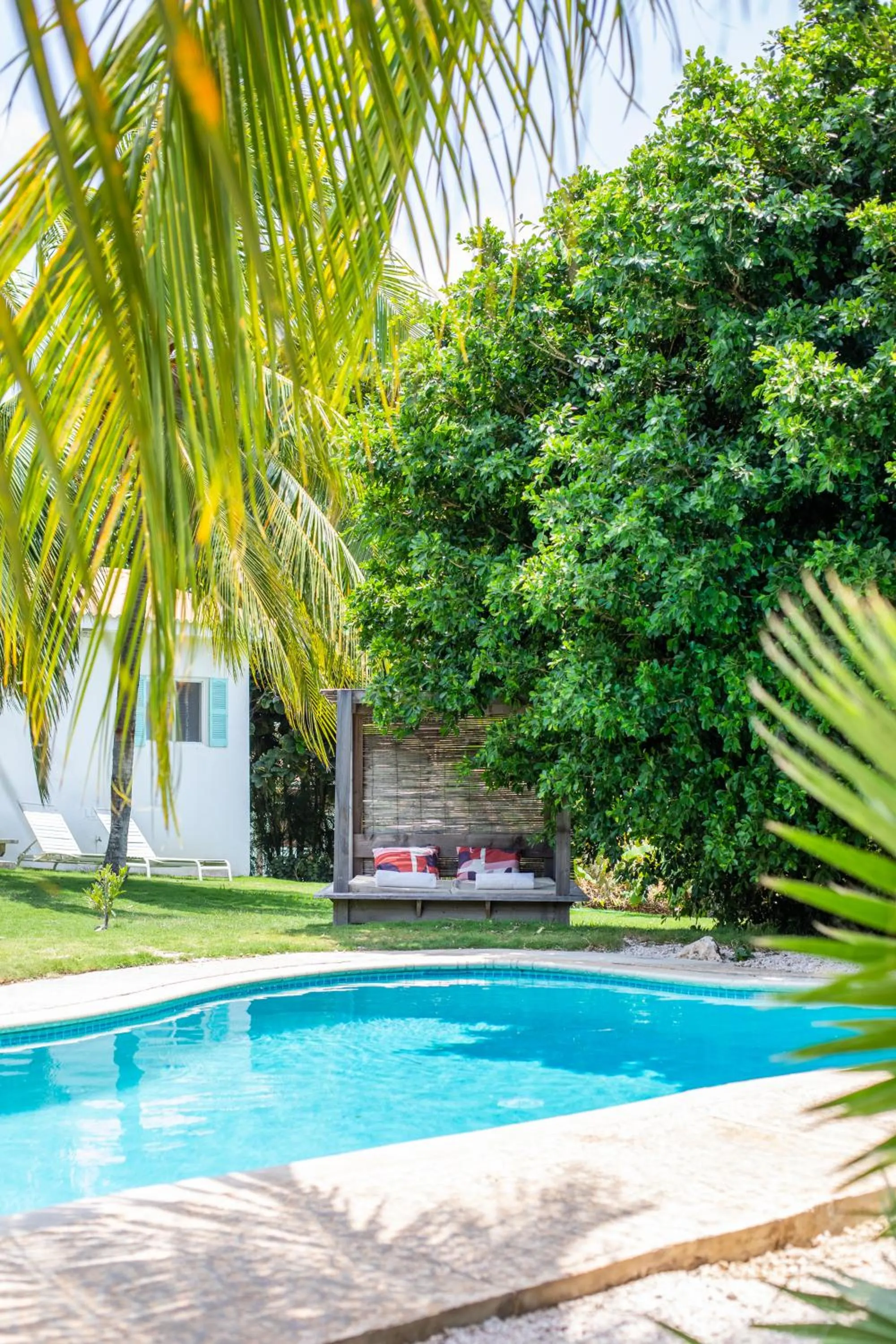 Garden in TUK Tropical Boutique Resort Jan Thiel