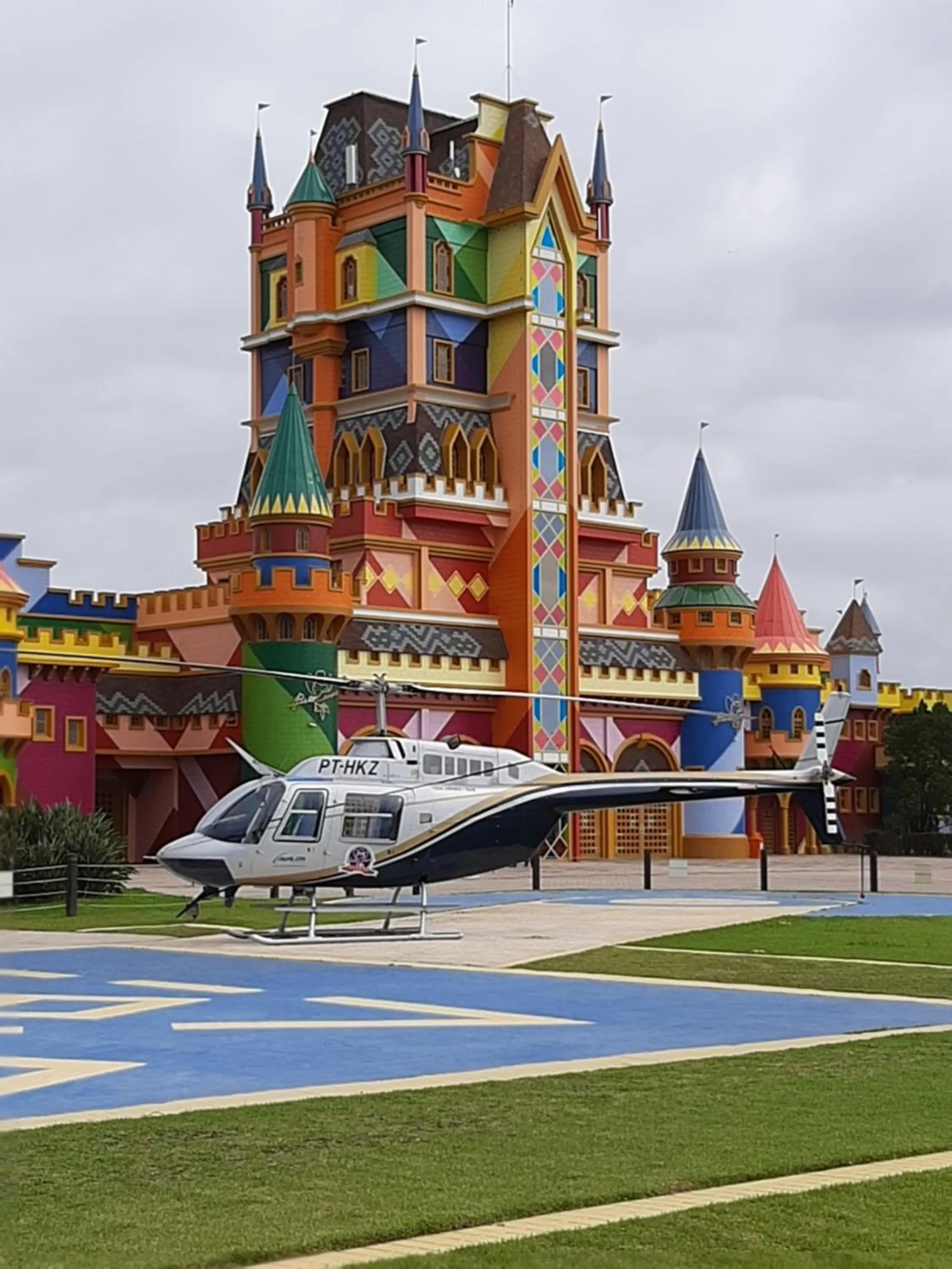 PENHAFLAT, STUDIO COMPLÉTO, C GARAGEM , A 700 m do parque e 120 m da praia