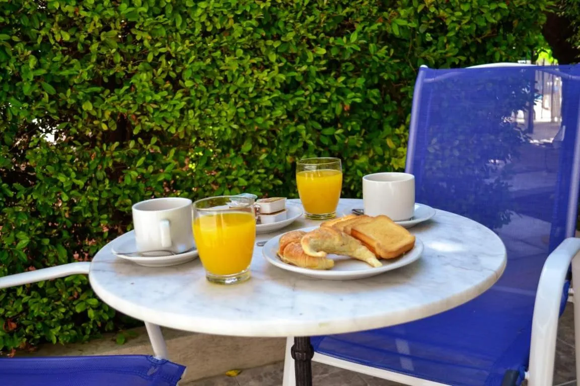 Breakfast in Pilar Apart Hotel