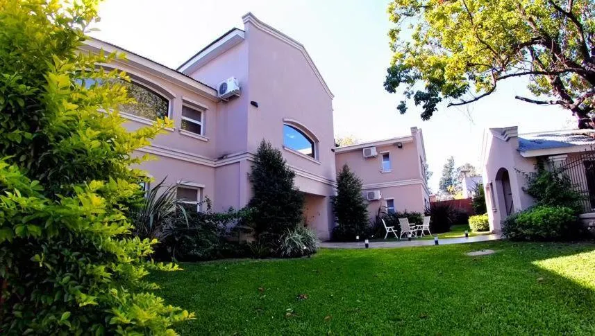 Property Building in Pilar Apart Hotel