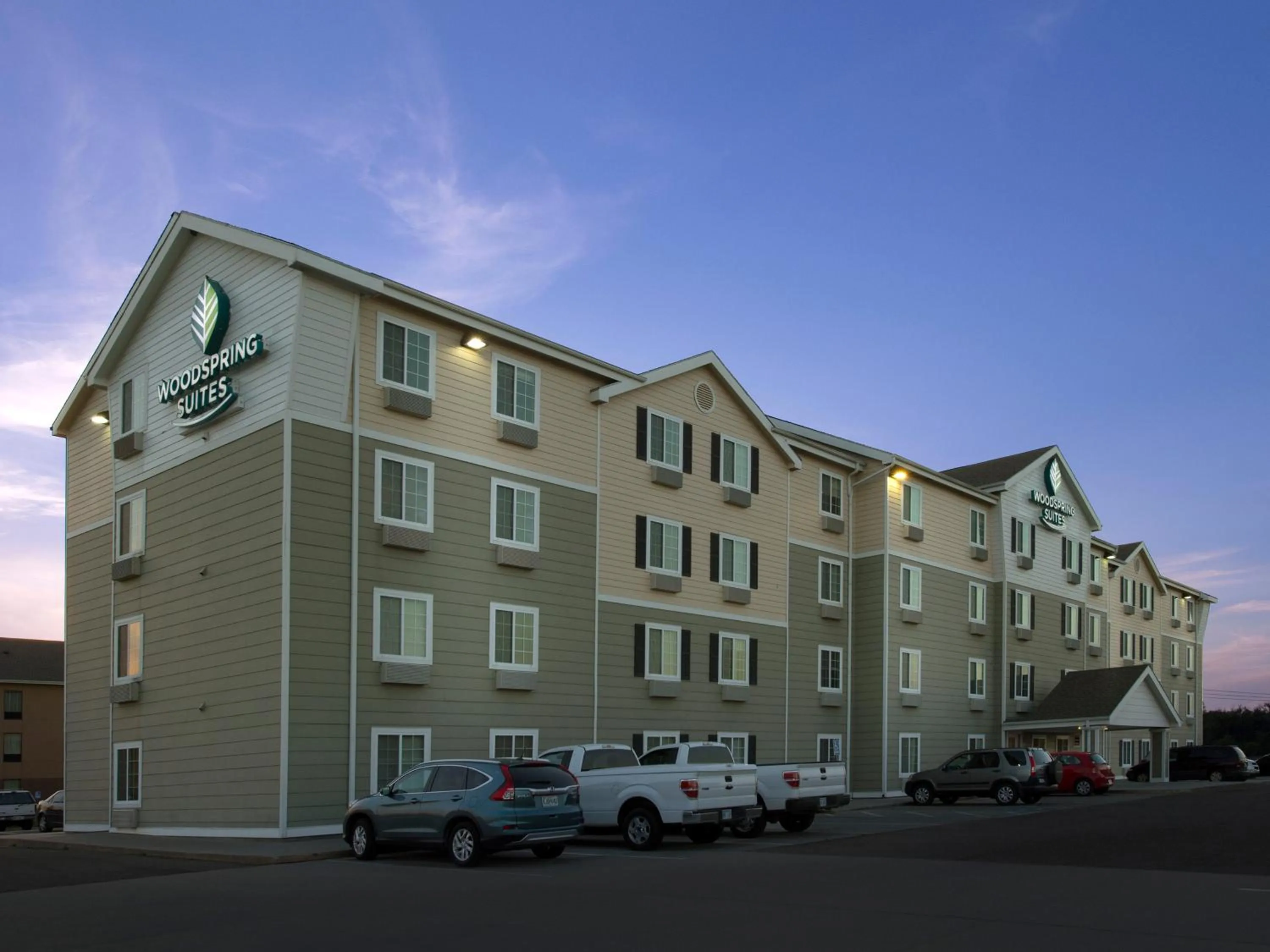 Property building in WoodSpring Suites Junction City