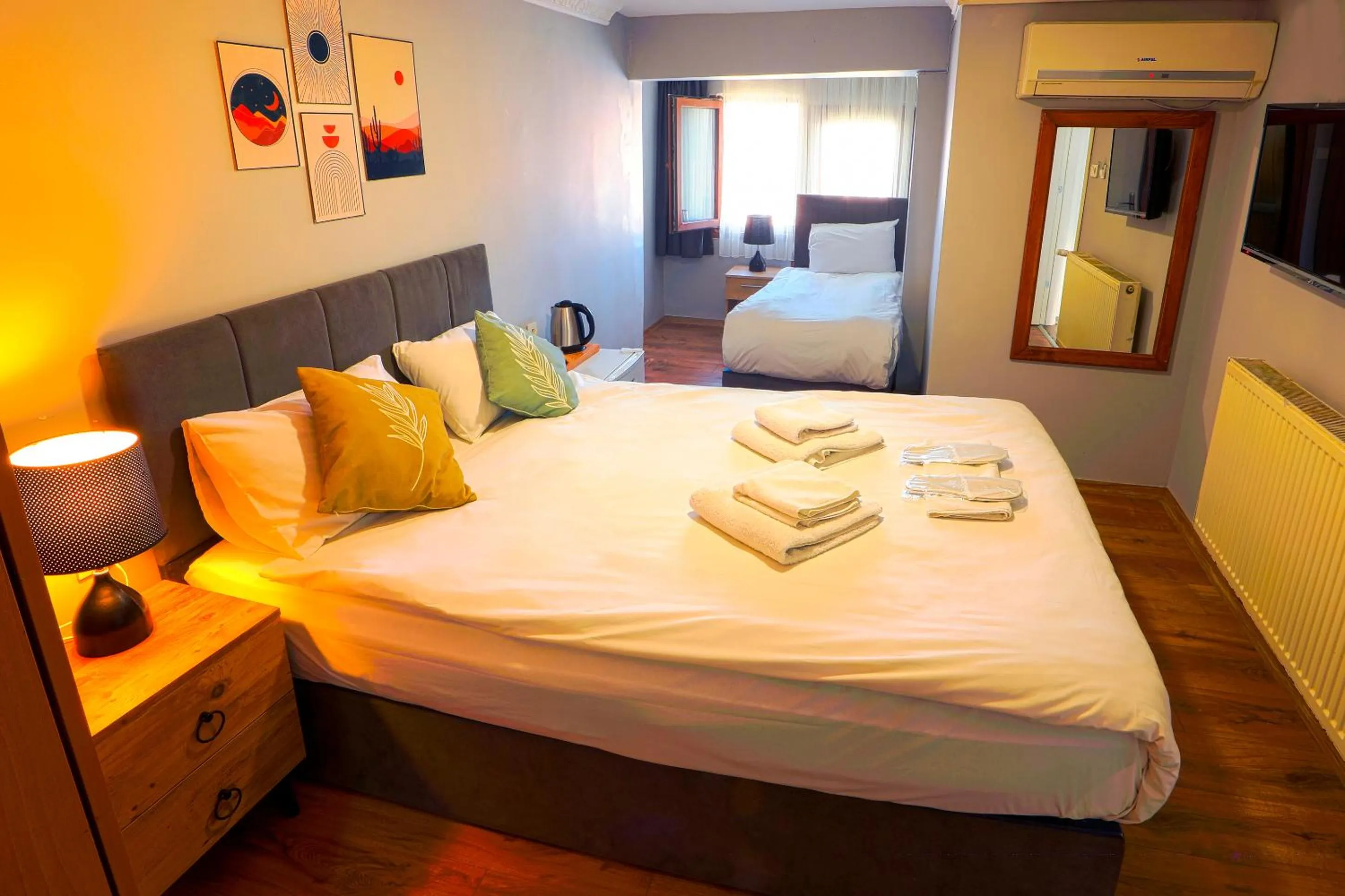 Bed in Kondoskali Hotel