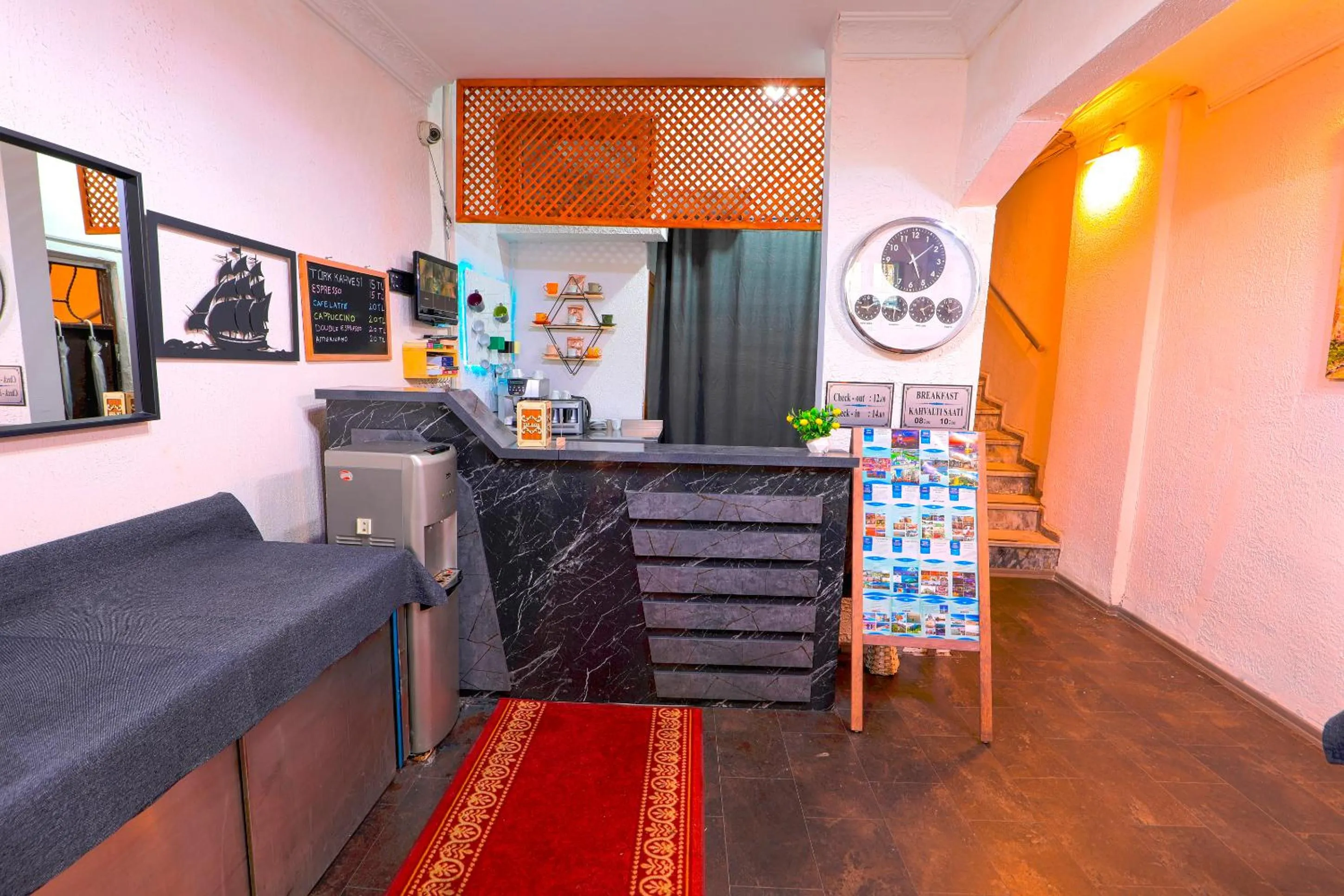 Lobby or reception in Kondoskali Hotel