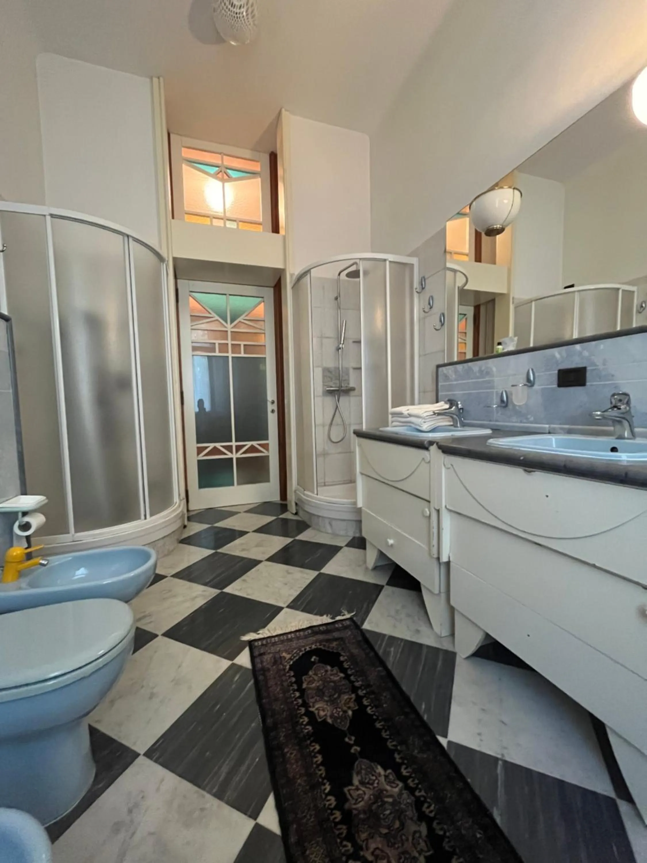 Shower in Villa Mirosa